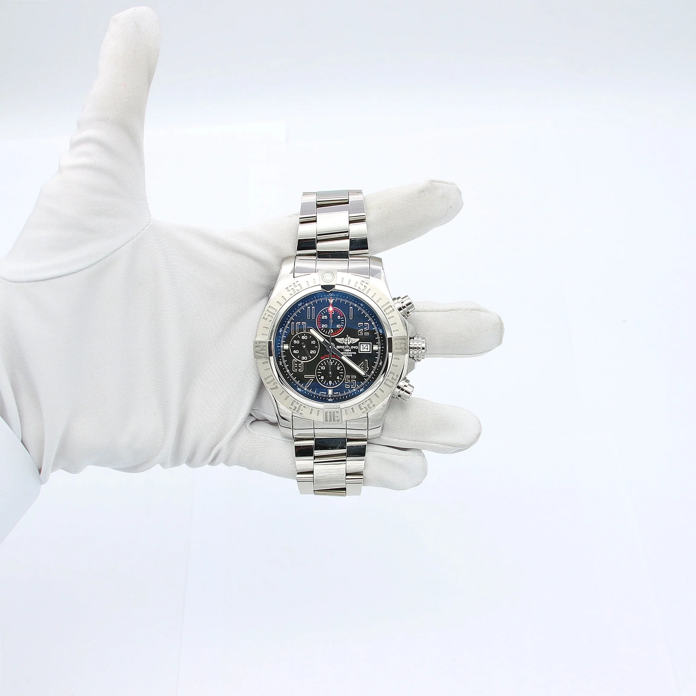 Breitling Super Avenger II ref. A133711 48mm Chronograph - Image 2