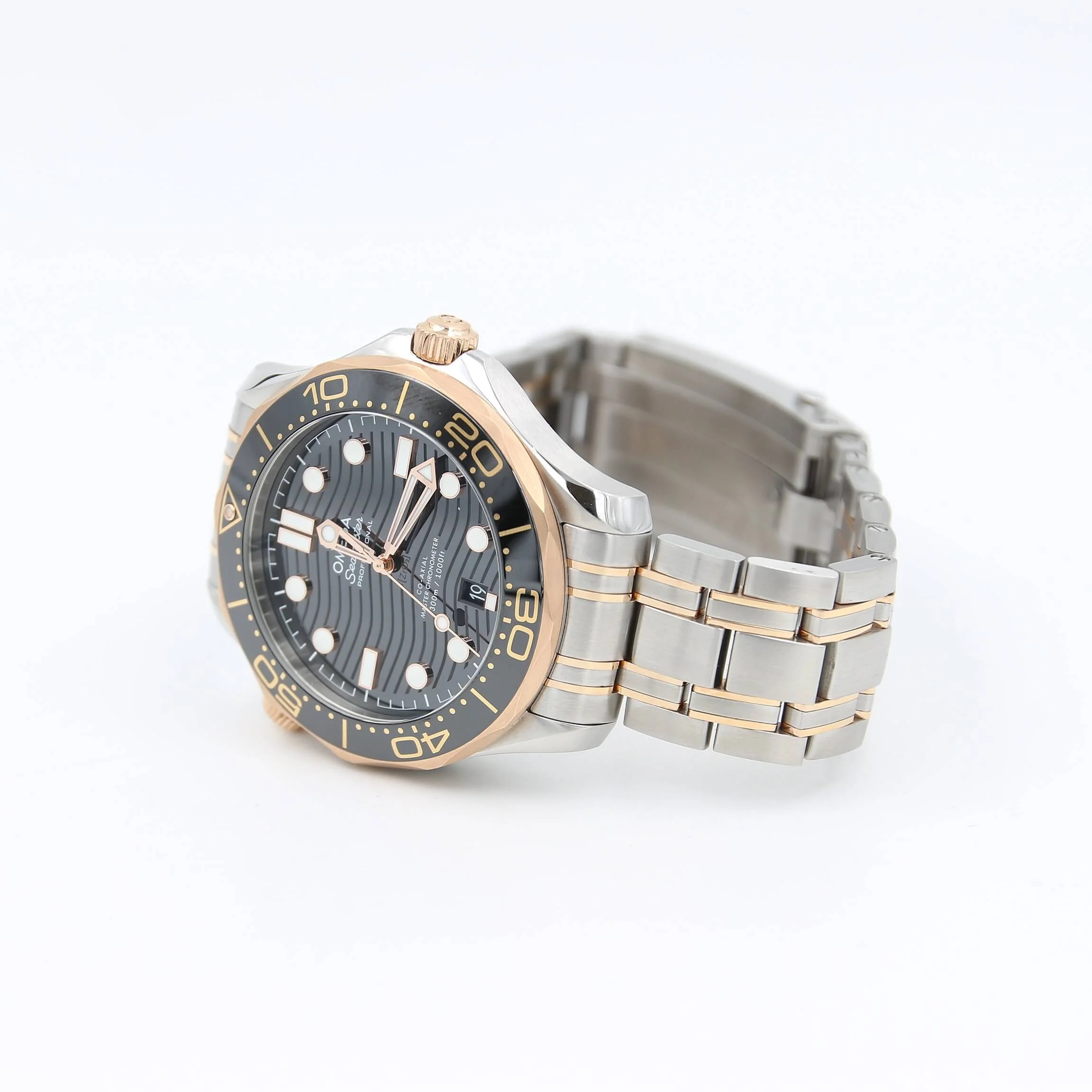 Omega Seamaster Co-axial ref. 210.20.42.20.01.001 Steel/Gold - Image 5