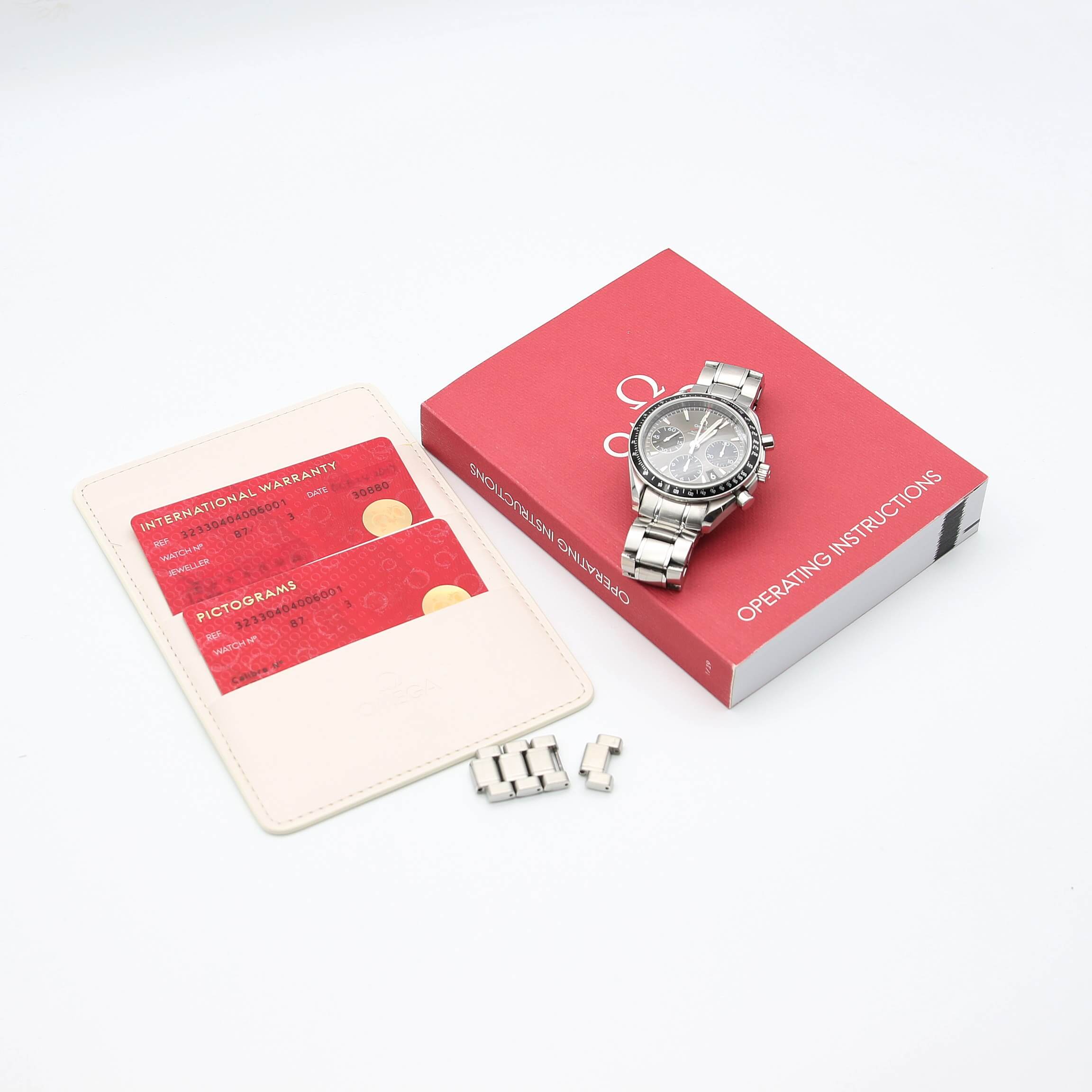 Omega Speedmaster Date Grey ref. 323.30.40.40.06.001 - Image 2