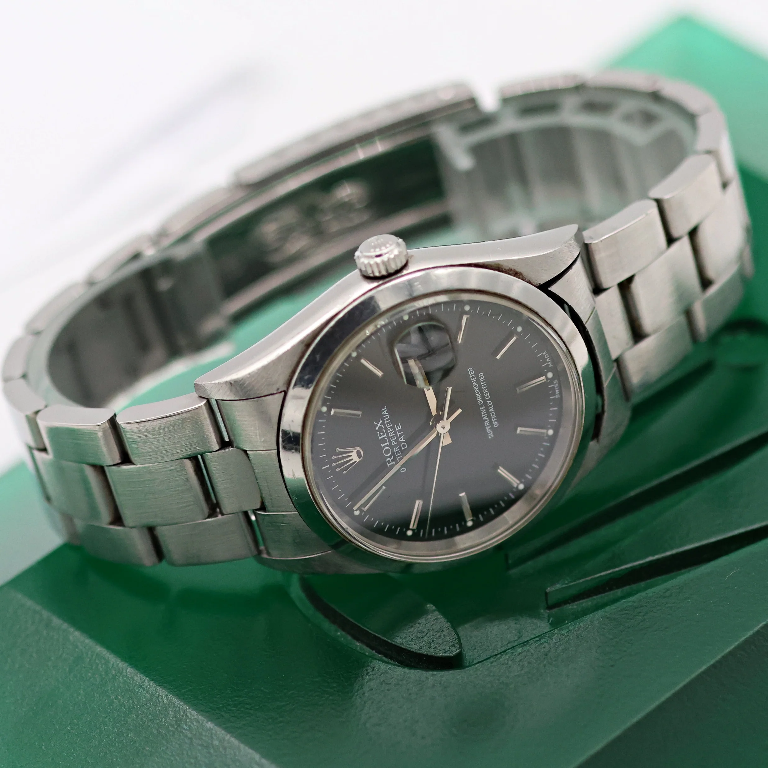 Rolex Date ref. 15200 Black Dial Oyster Bracelet - Full Set - Image 16