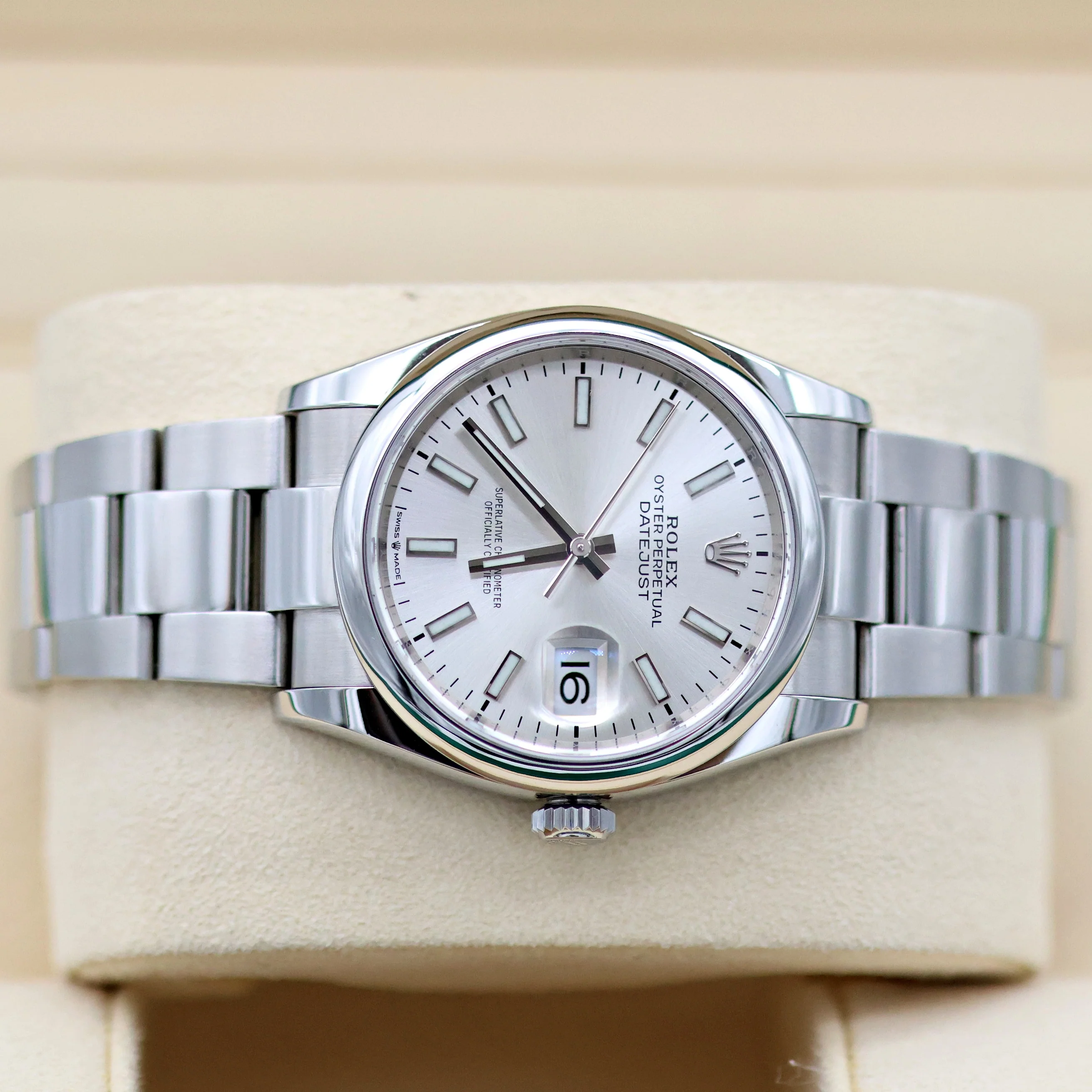 Rolex Datejust 36 126200 Silver Dial Oyster bracelet - Image 4