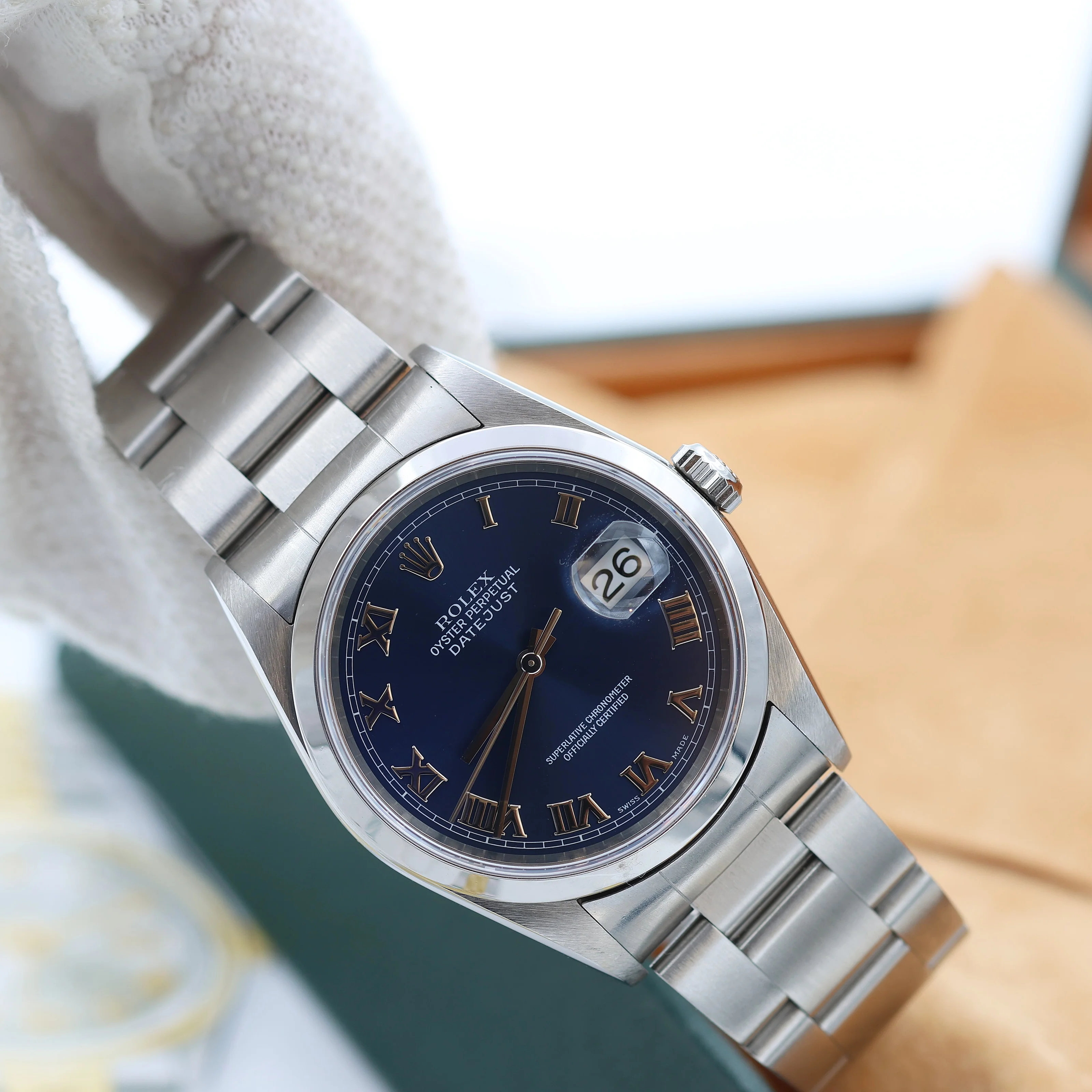 ON SALE: Rolex Datejust 36 ref. 16200 Blue Roman Dial - Oyster - Full Set - Image 6