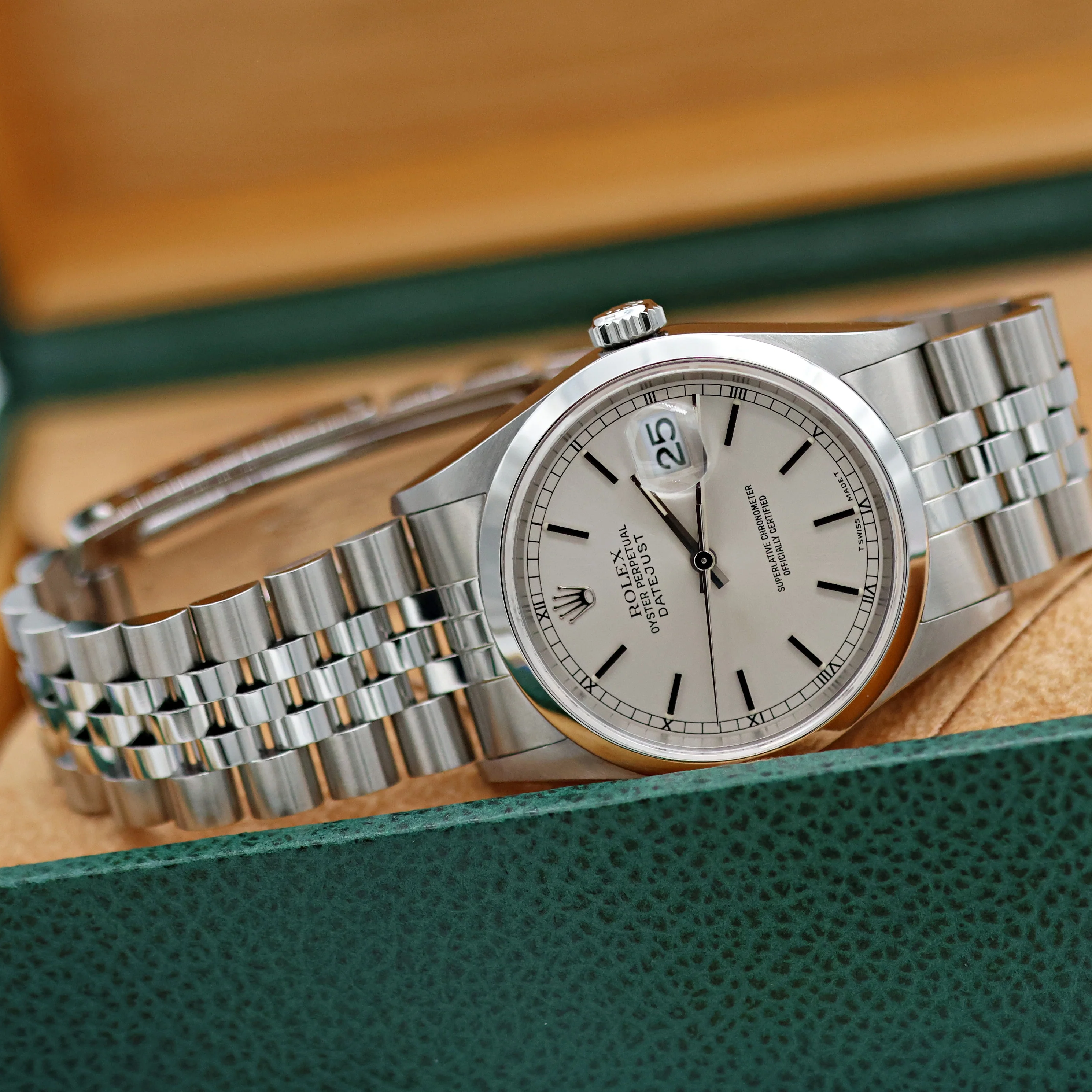 Rolex Datejust 36 ref. 16200 Silver Circle Dial - Jubilee Bracelet - Image 10