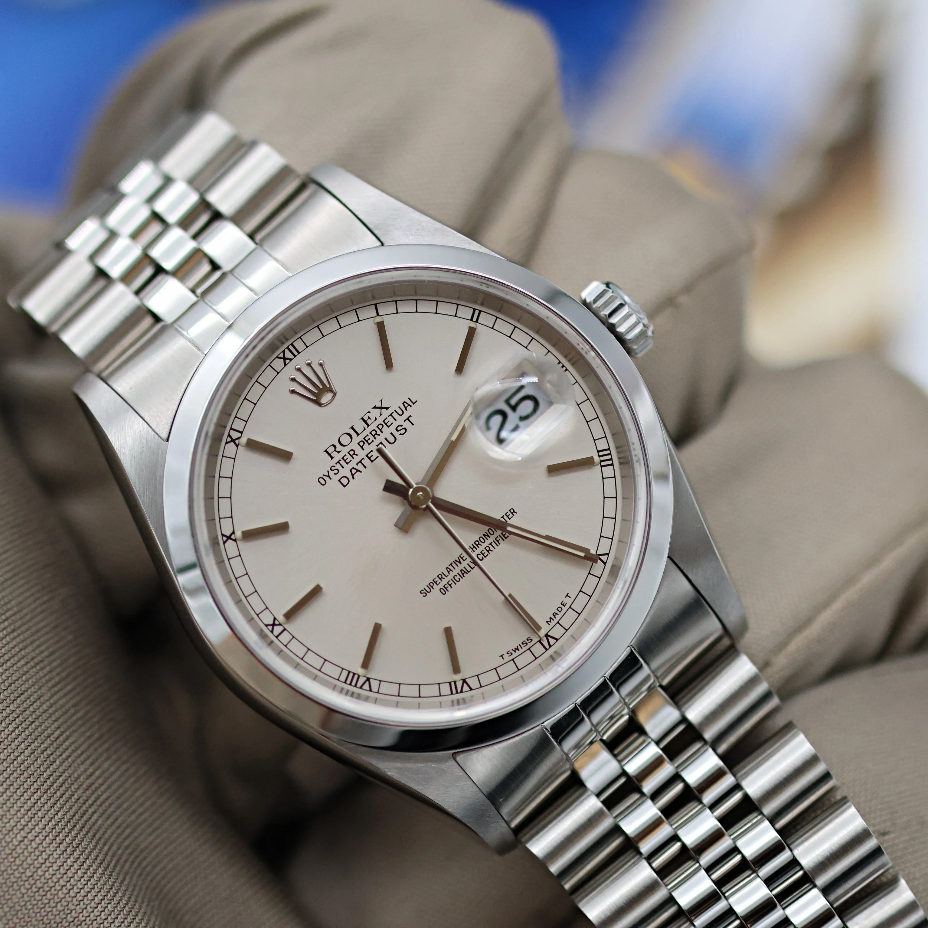 Rolex Datejust 36 ref. 16200 Silver Circle Dial - Jubilee Bracelet - Image 4