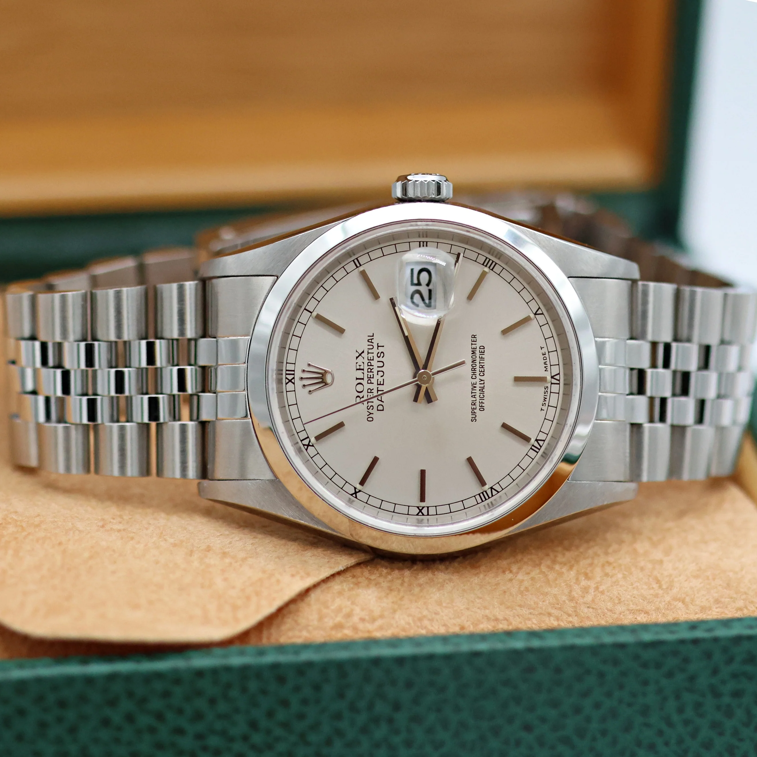 Rolex Datejust 36 ref. 16200 Silver Circle Dial - Jubilee Bracelet - Image 8