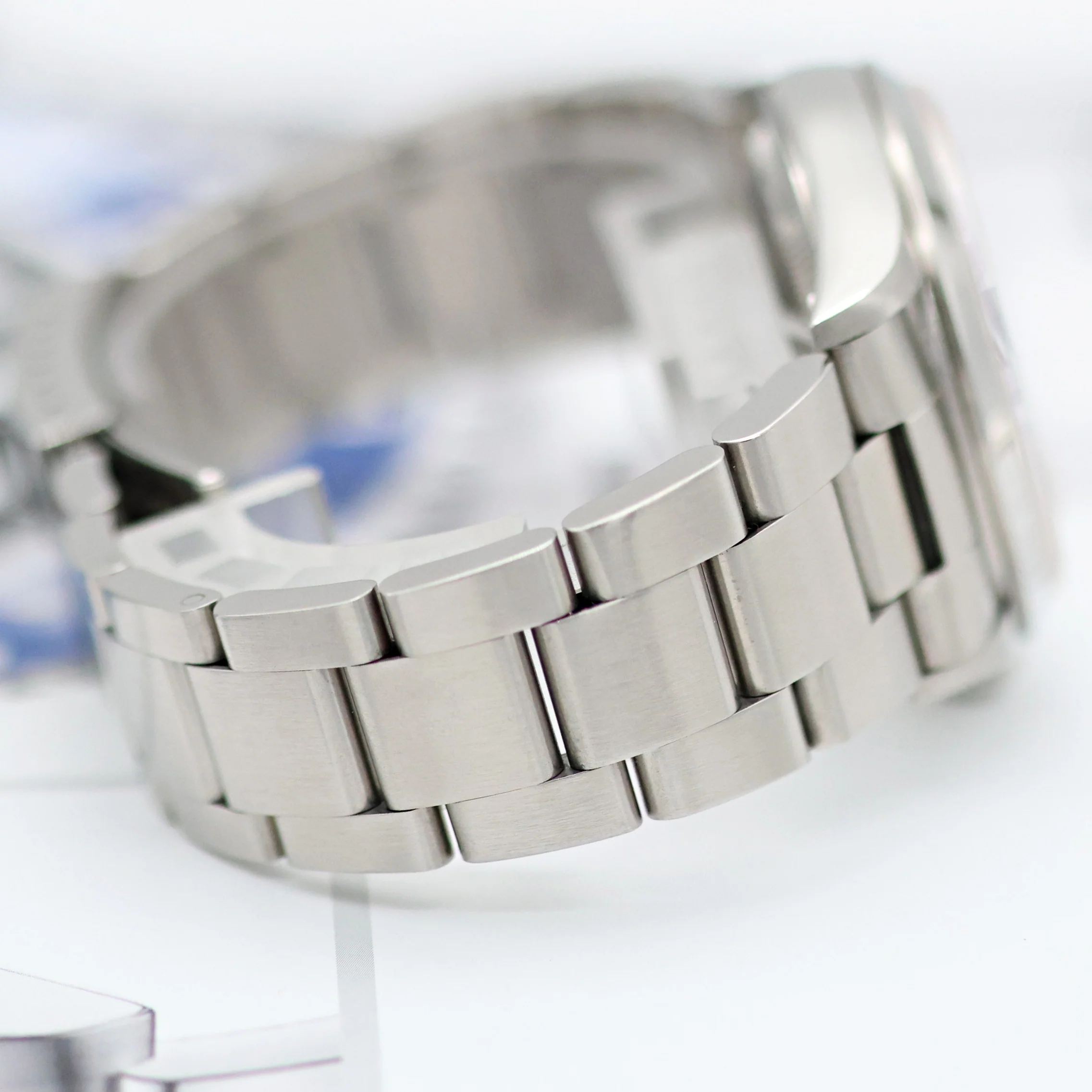 Rolex Datejust 36 ref. 16200 Silver Dial - Oyster Bracelet - Image 15