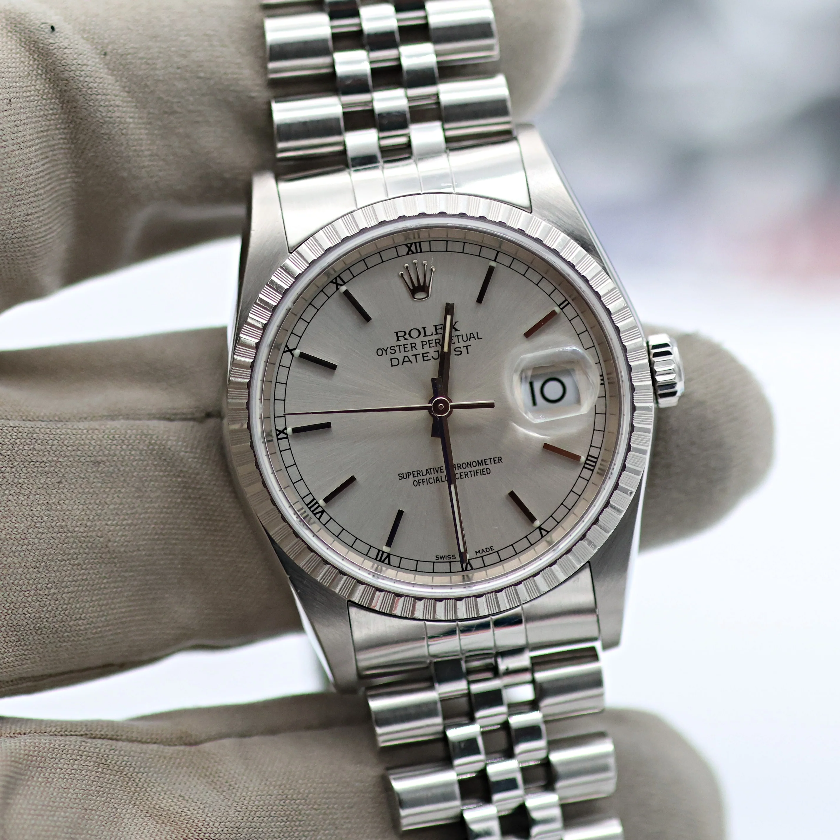 Rolex Datejust 36 ref. 16220 Silver Dial (Circle hours dial) - Jubilee - Full Set - Image 14