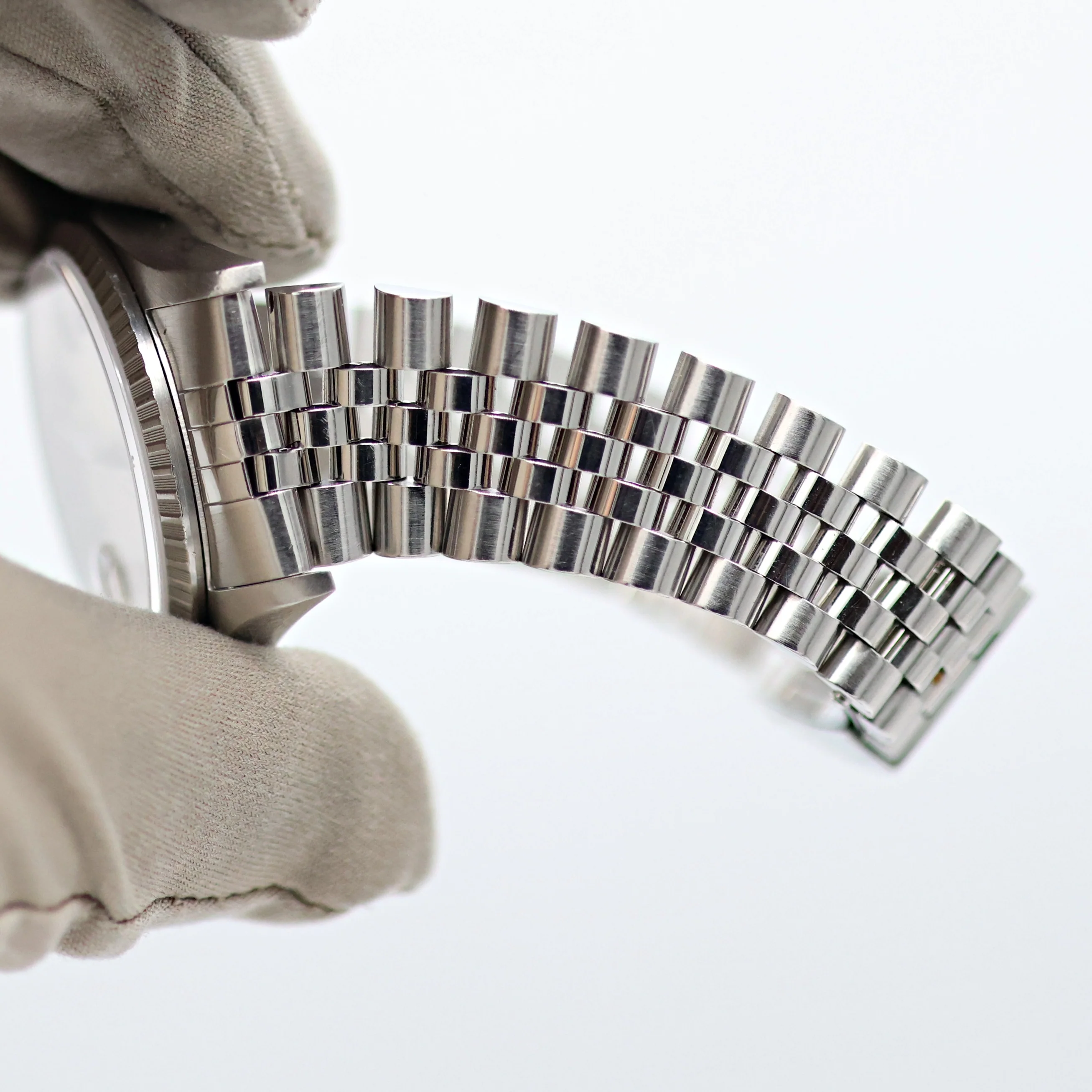 Rolex Datejust 36 ref. 16220 Silver Dial (Circle hours dial) - Jubilee - Full Set - Image 22