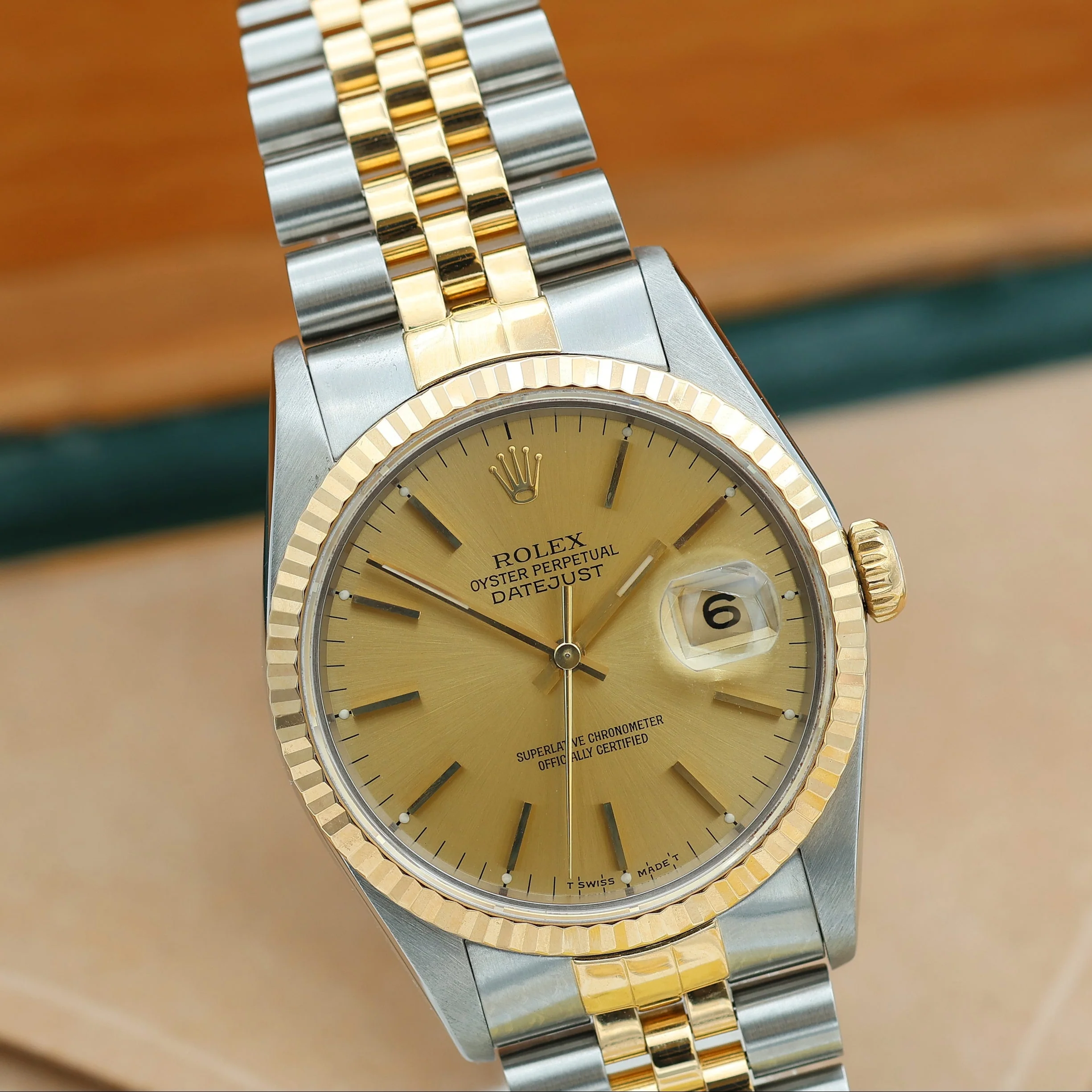 Rolex Datejust 36 ref. 16233 Champagne dial - Jubilee Bracelet