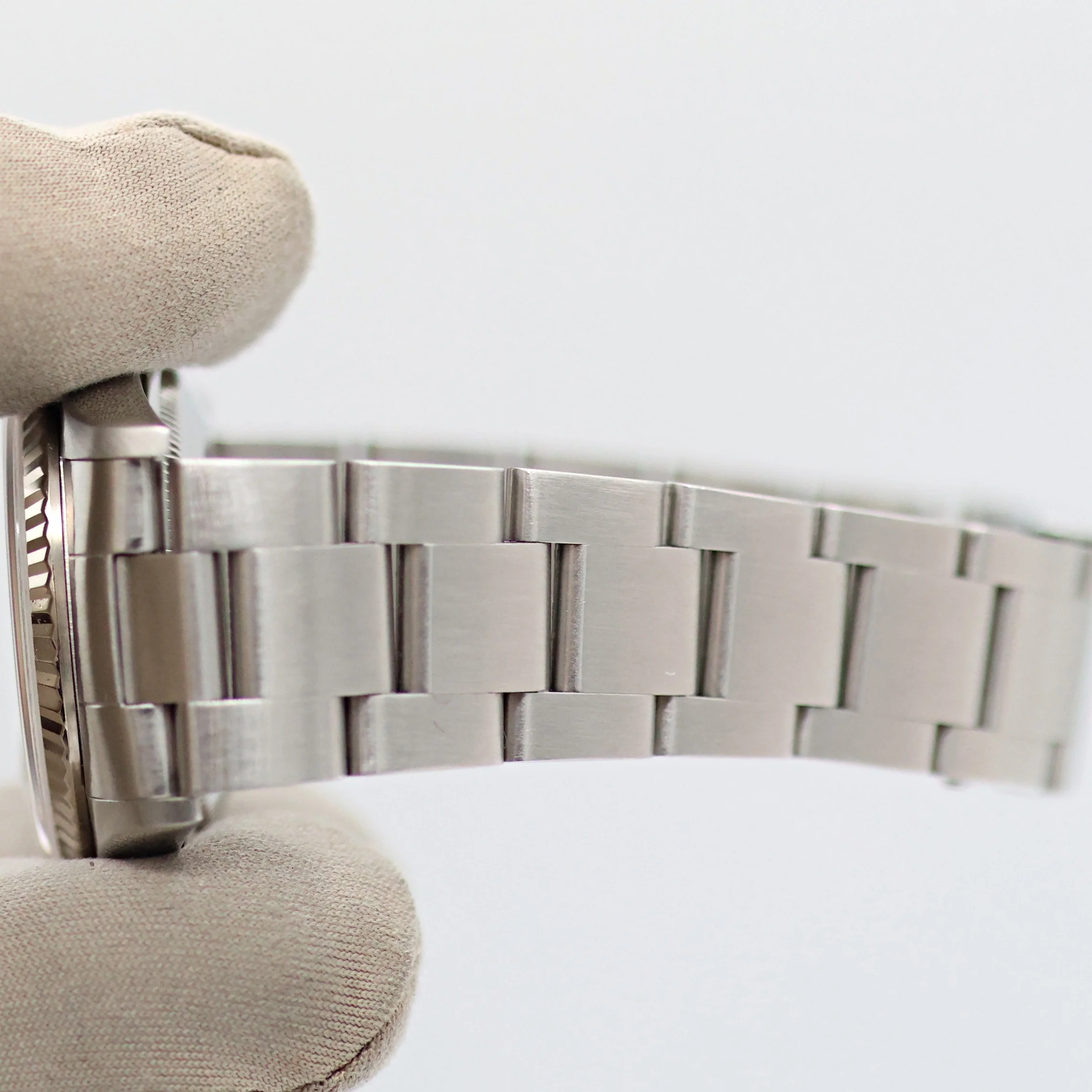 Rolex Datejust 36 ref. 16234 Black (Circle) Dial - Oyster Bracelet - Image 14