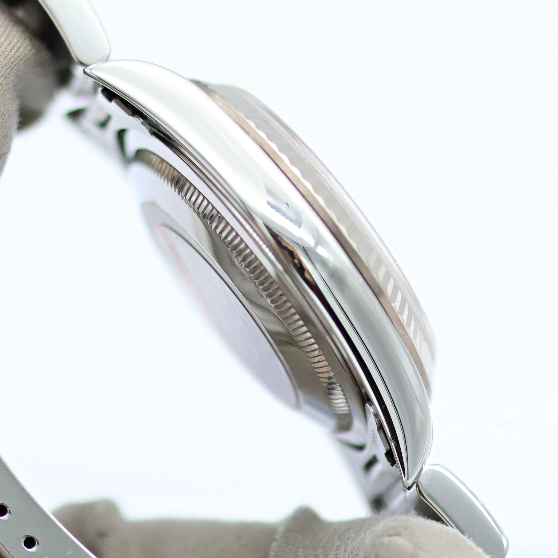 Rolex Datejust 36 ref. 16234 Black (Circle) Dial - Oyster Bracelet - Image 16