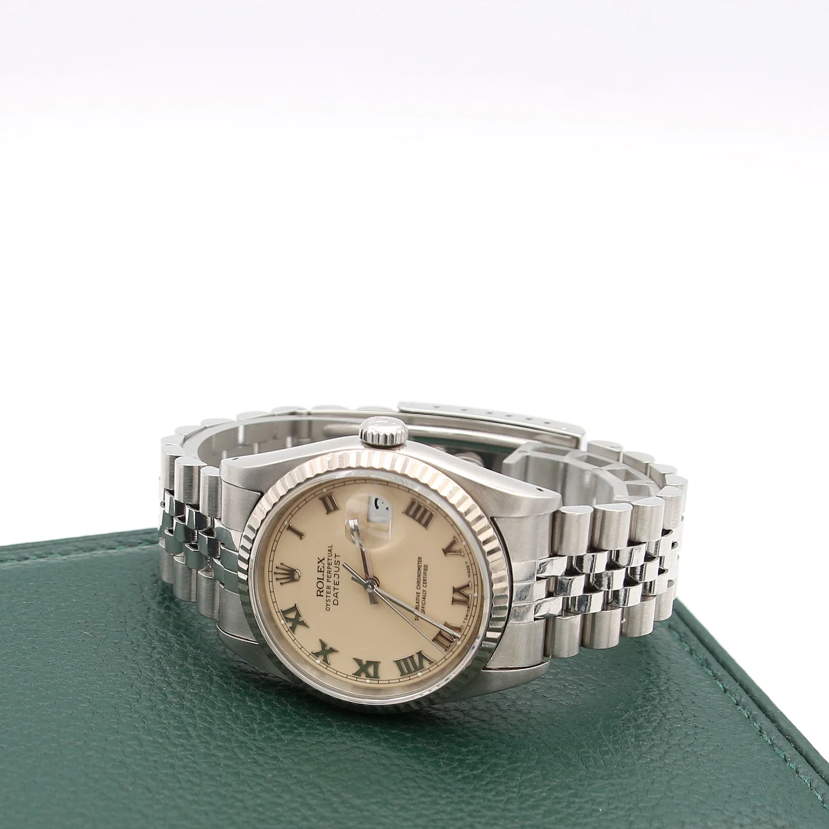 Rolex Datejust 36 ref. 16234 Cream Roman Dial - Jubilee - Image 2