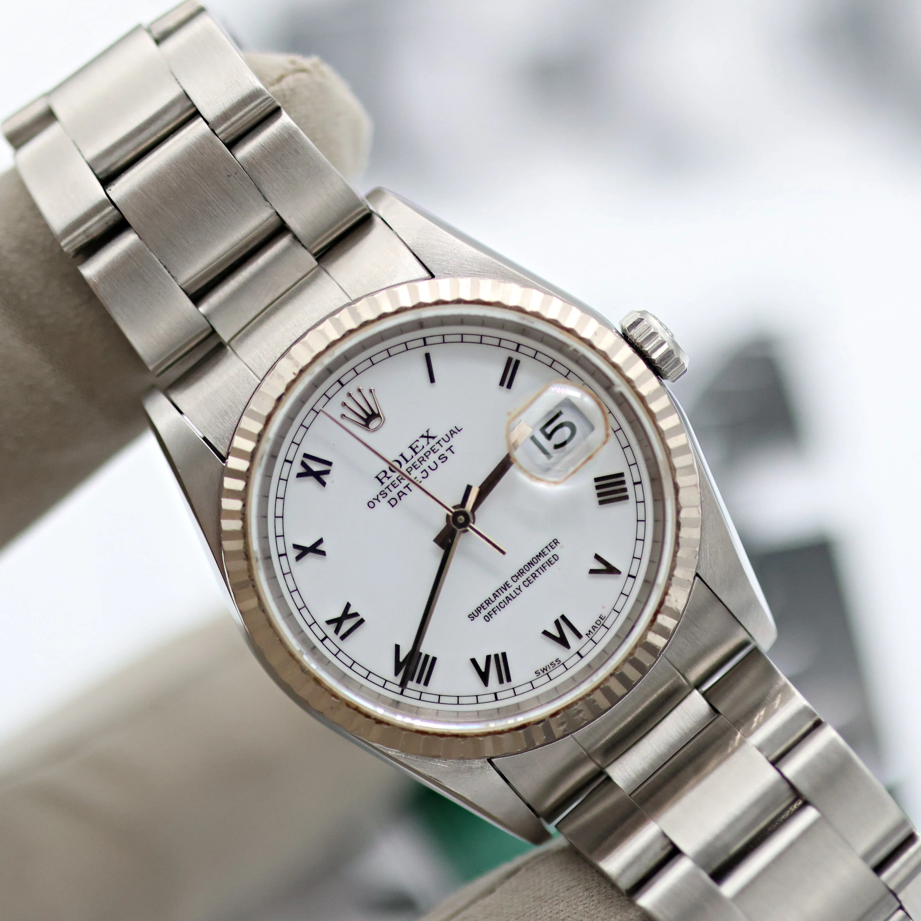 Rolex Datejust 36 ref. 16234 White Roman Dial - Oyster Bracelet - Image 10