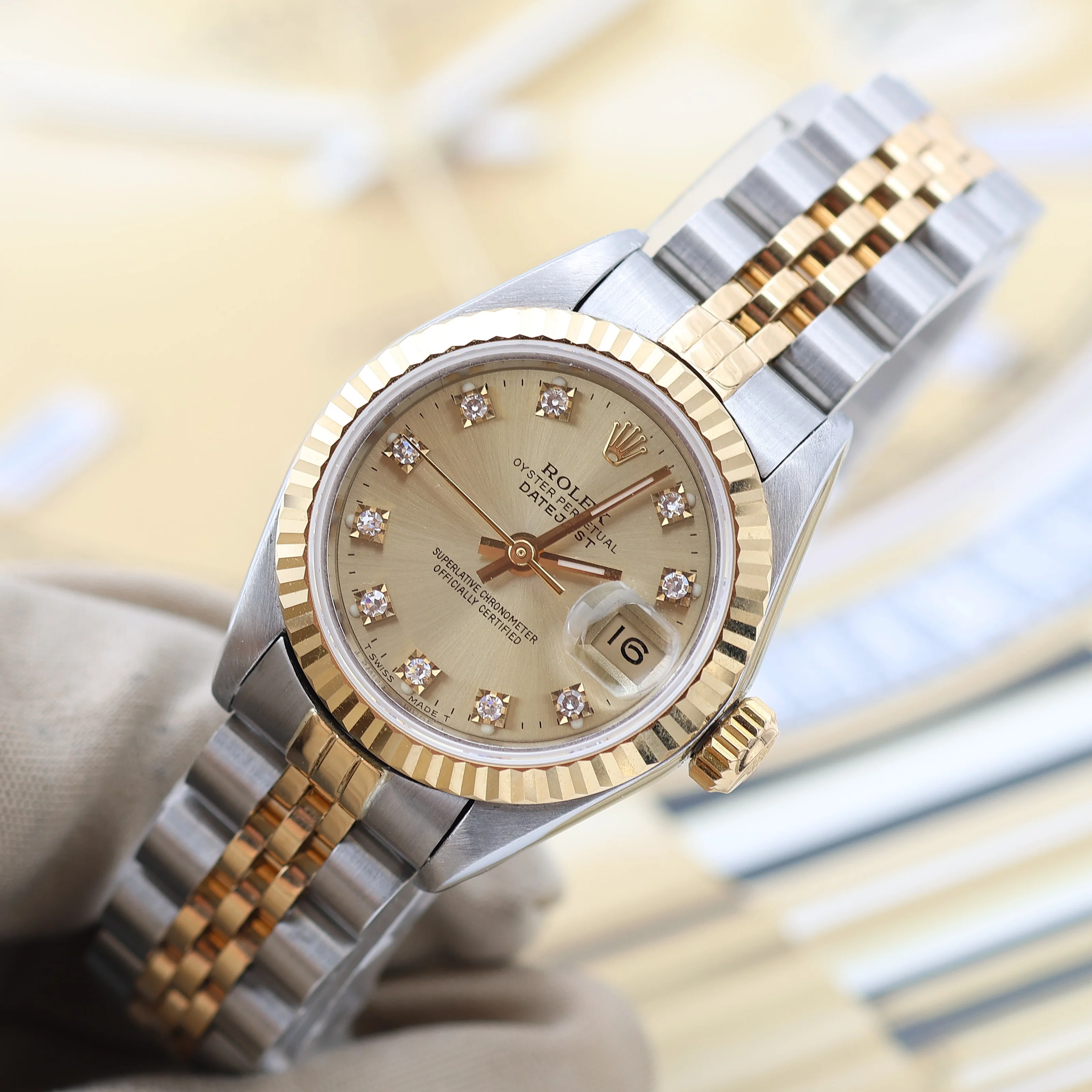 Rolex Datejust Lady ref. 69173 - Champagne Diamonds Dial - Jubilee - Full Set - Image 4