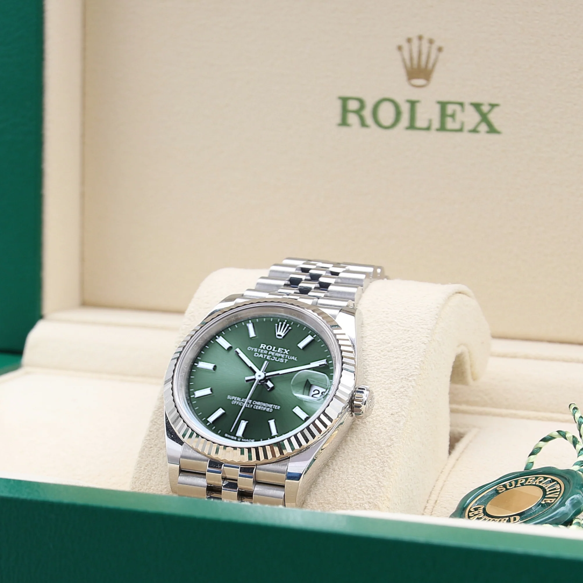Rolex Datejust ref. 126234 Green Dial Jubilee bracelet - Full Set - Image 3