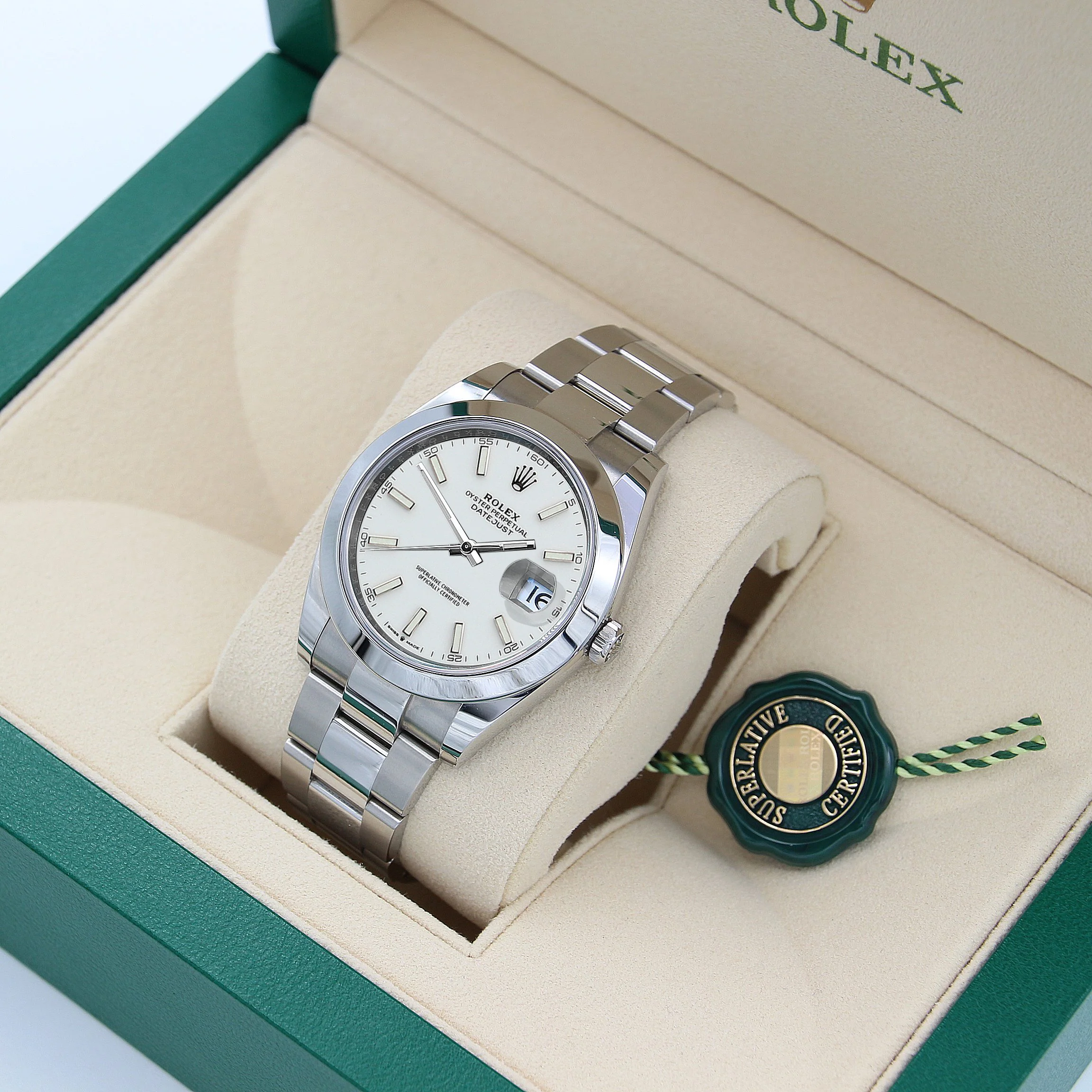 Rolex Datejust ref. 126300 White Dial Oyster bracelet - Full Set - Image 3