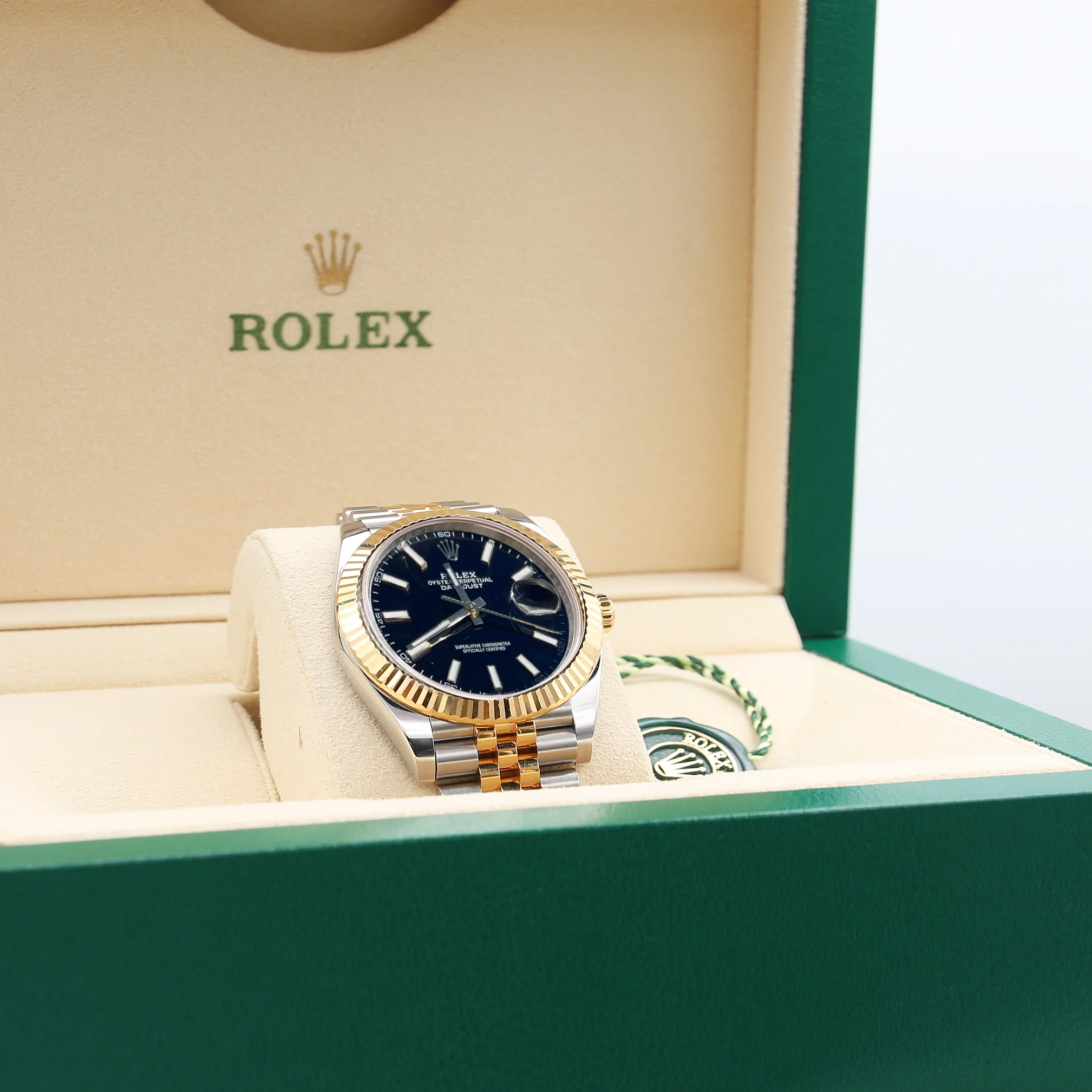 Rolex Datejust ref. 126333 Black Dial Jubilee bracelet - Full Set - Image 4