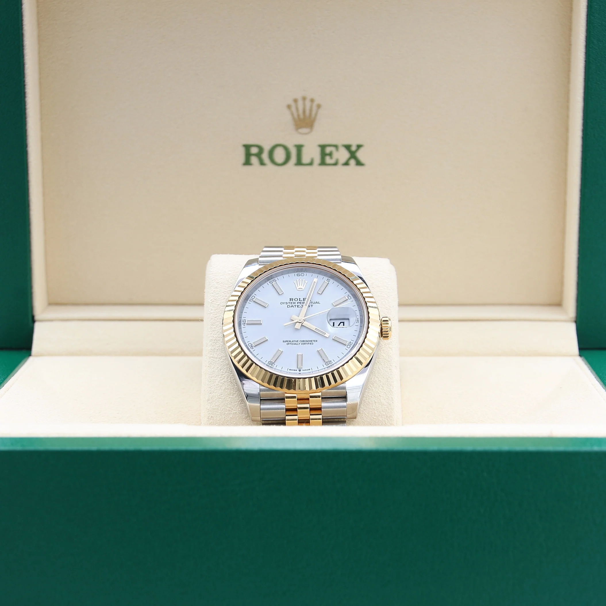 Rolex Datejust ref. 126333 White Dial Jubilee bracelet - Full Set - Image 2