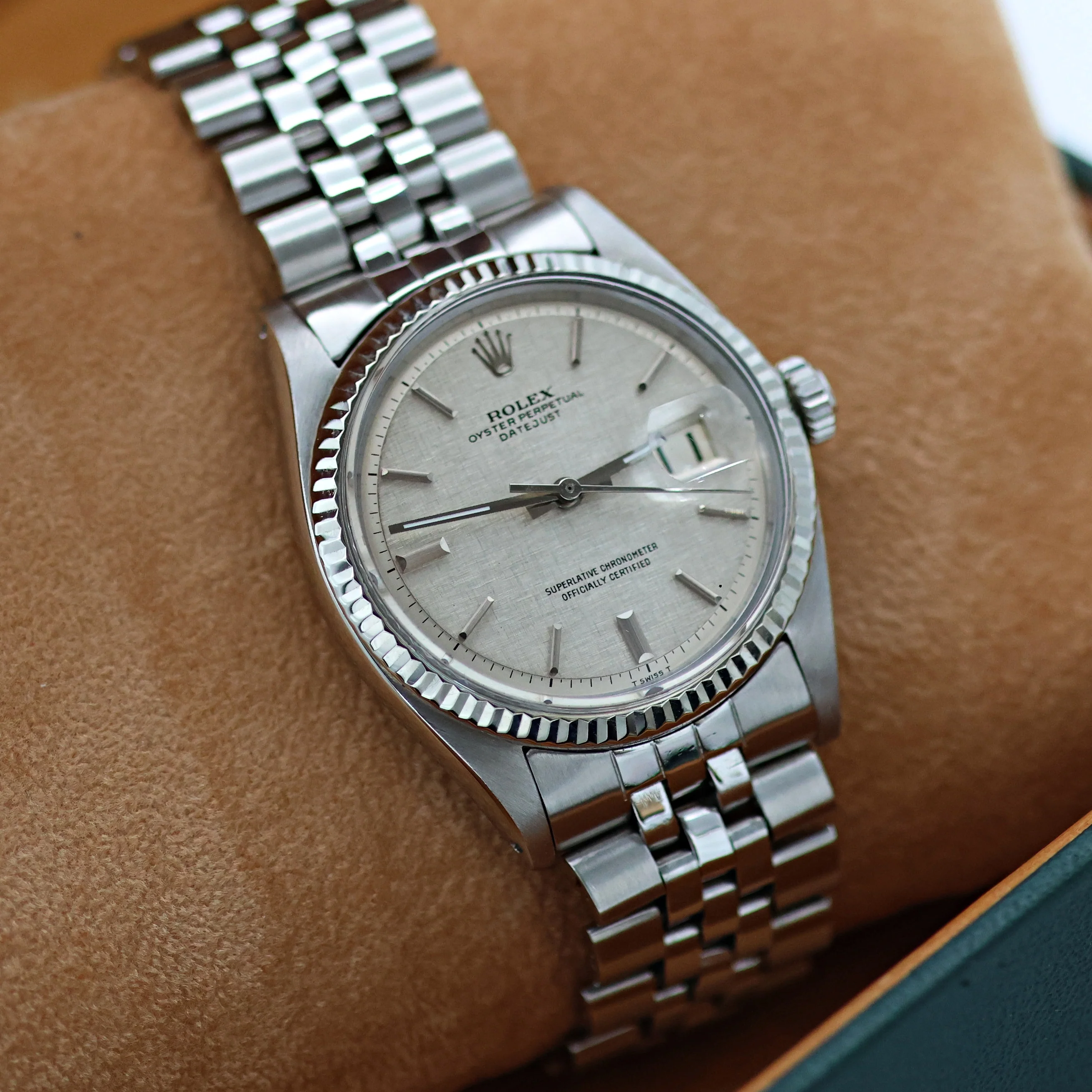 Price Range: 5'000 to 10'000 EUR