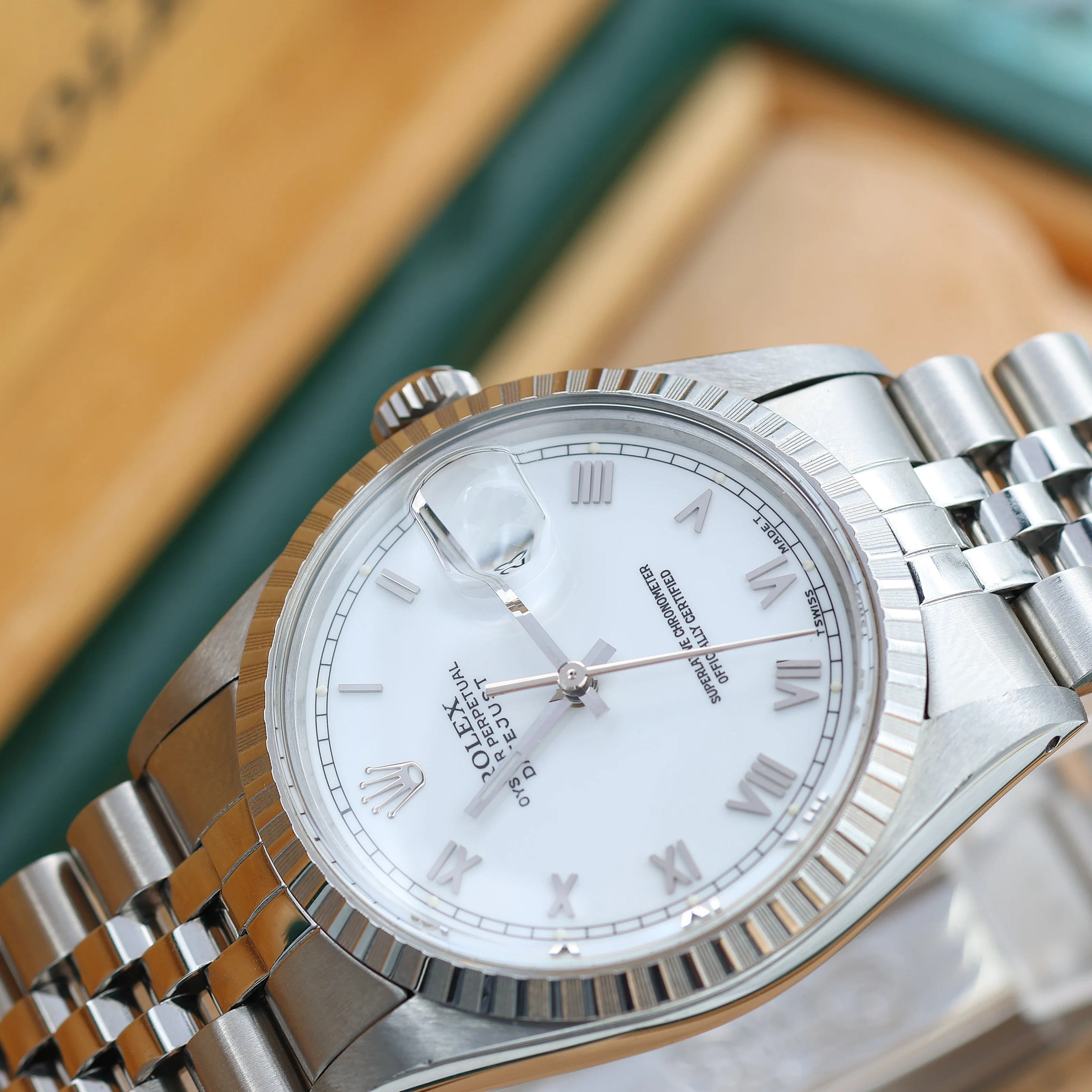 Rolex Datejust ref. 16030 - Jubilee Bracelet - White Roman Dial