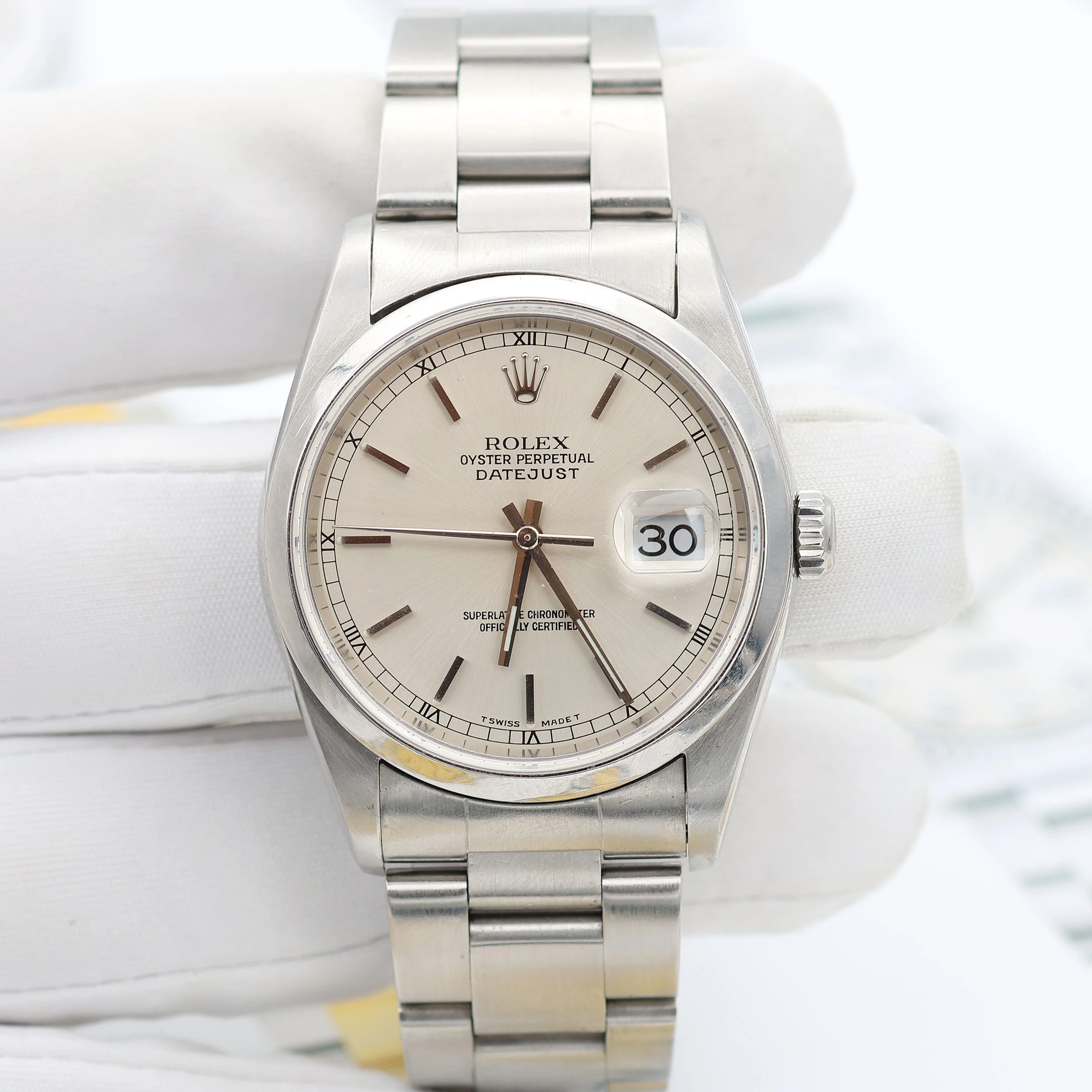 Rolex Datejust ref. 16200 Silver Dial Oyster Bracelet - Image 2