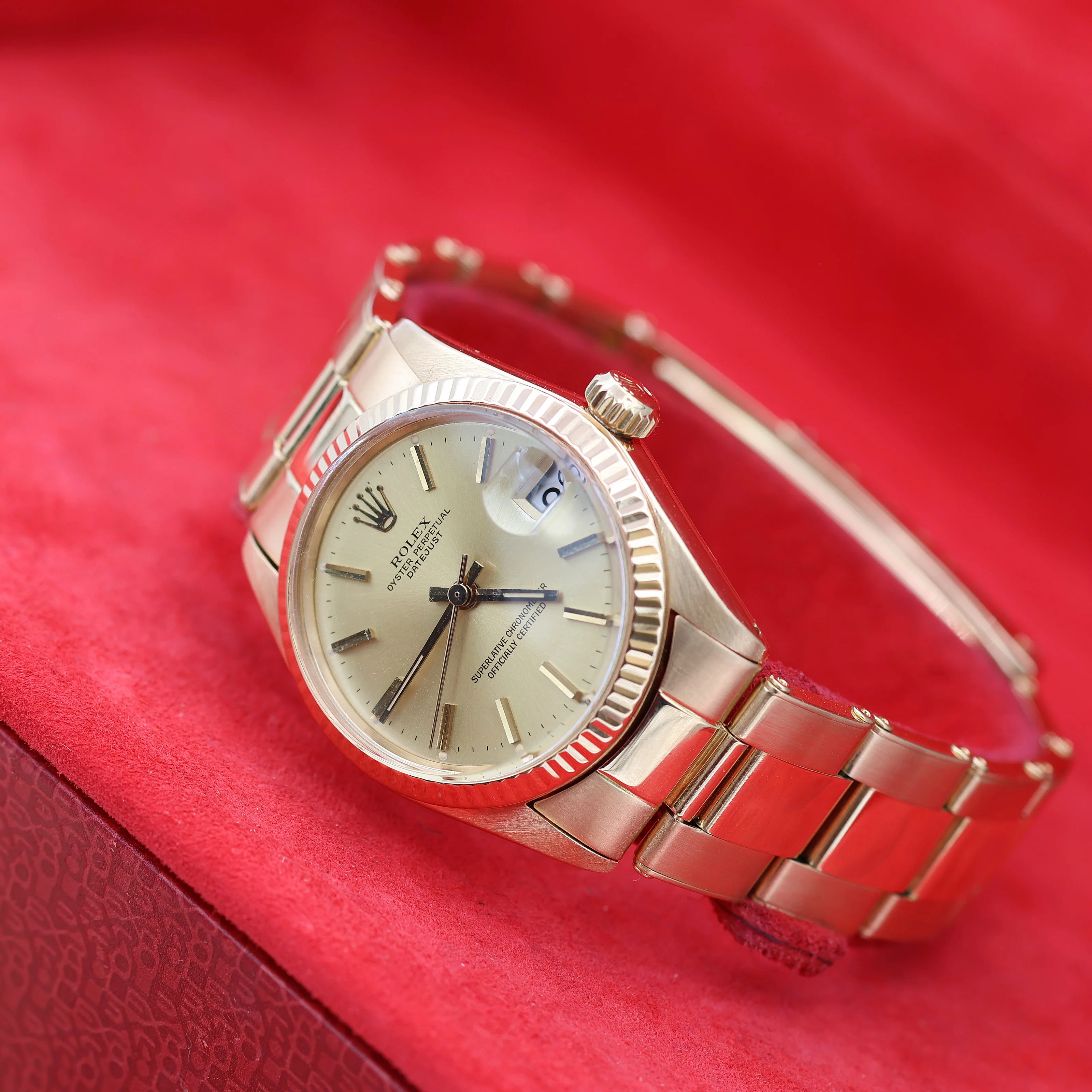 Rolex Datejust ref. 6827- 31mm - Champagne Dial Oyster Bracelet - Image 2