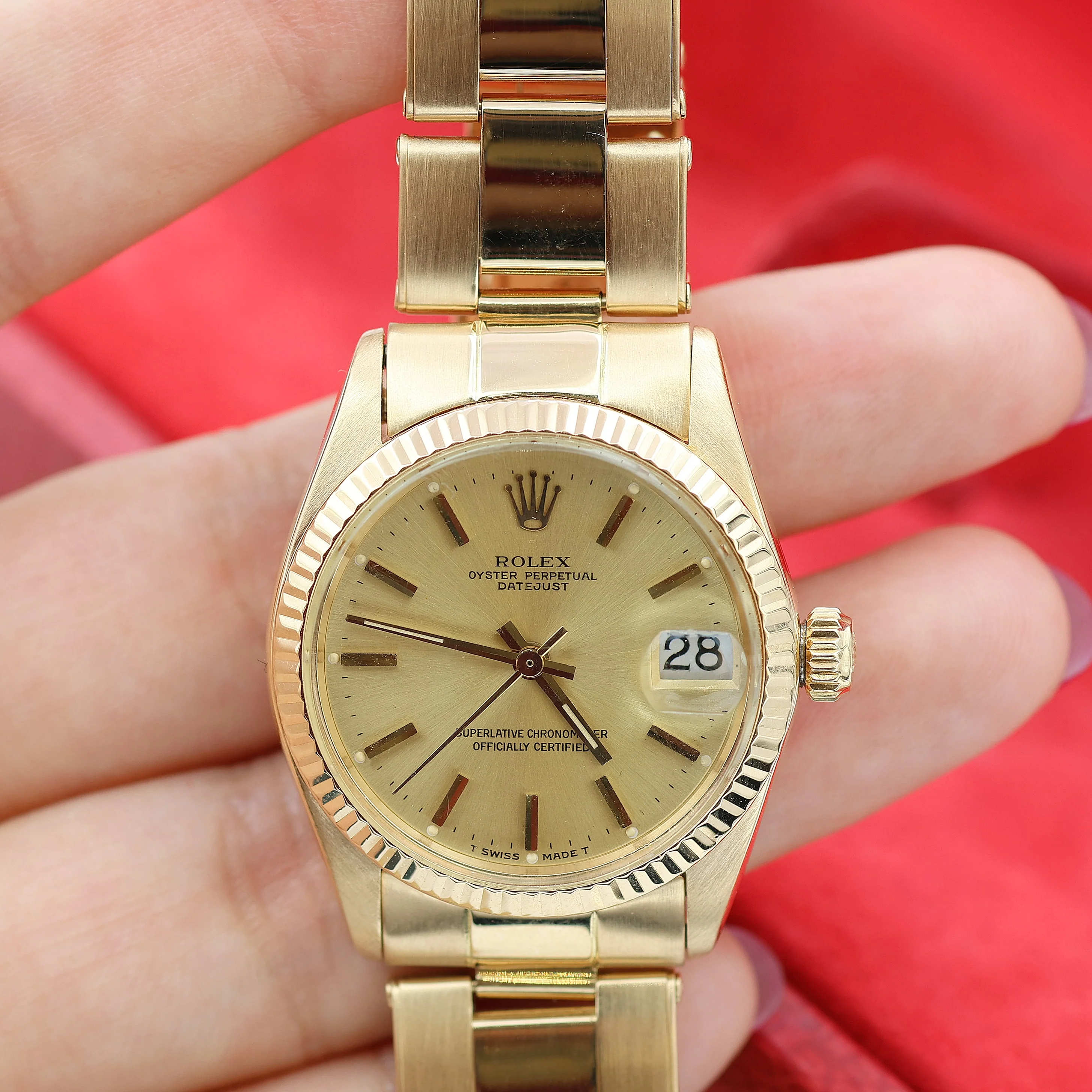 Rolex Datejust ref. 6827- 31mm - Champagne Dial Oyster Bracelet - Image 3