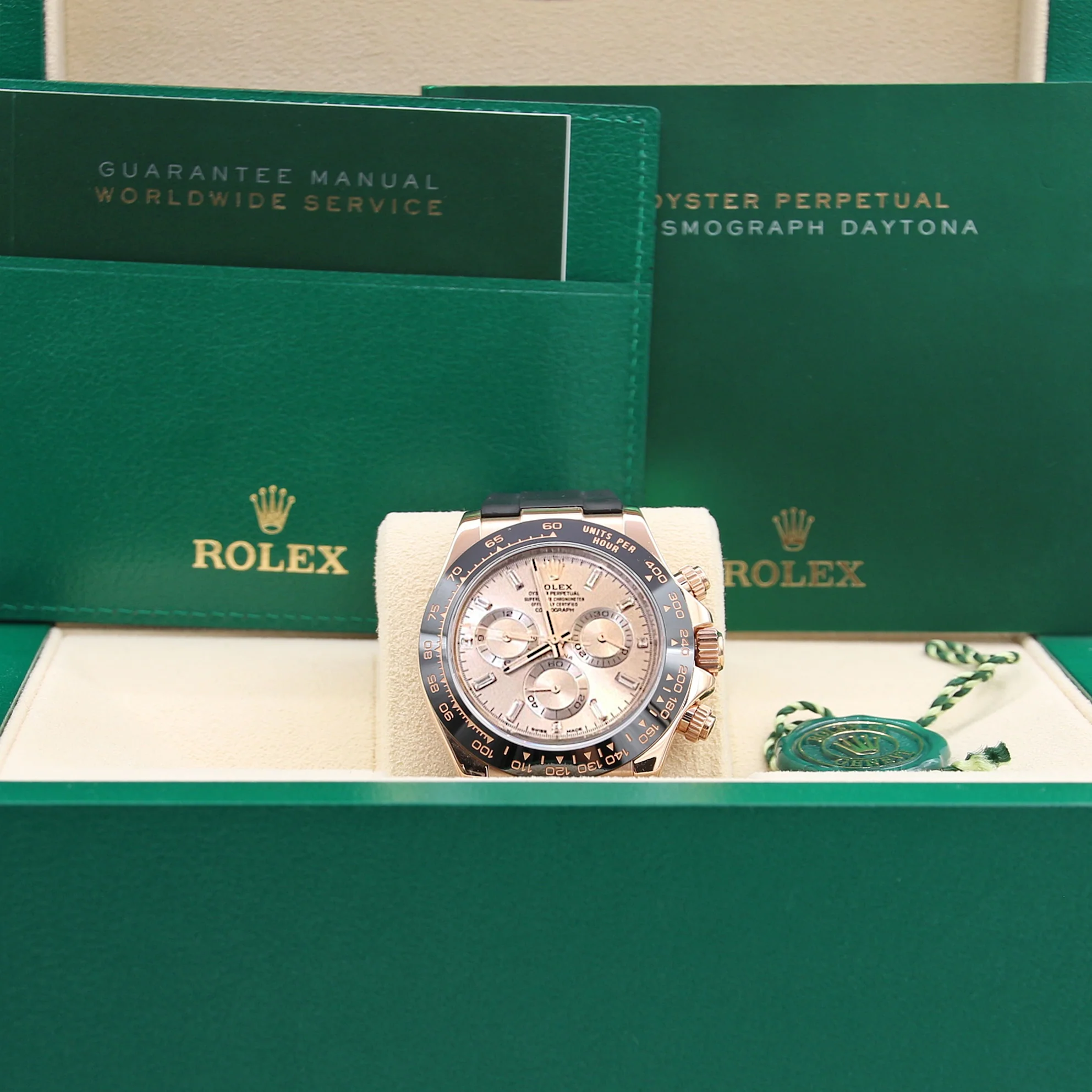 Rolex Daytona ref. 116515 Sundust Dial with Baguette Diamonds - Full Set - Image 3
