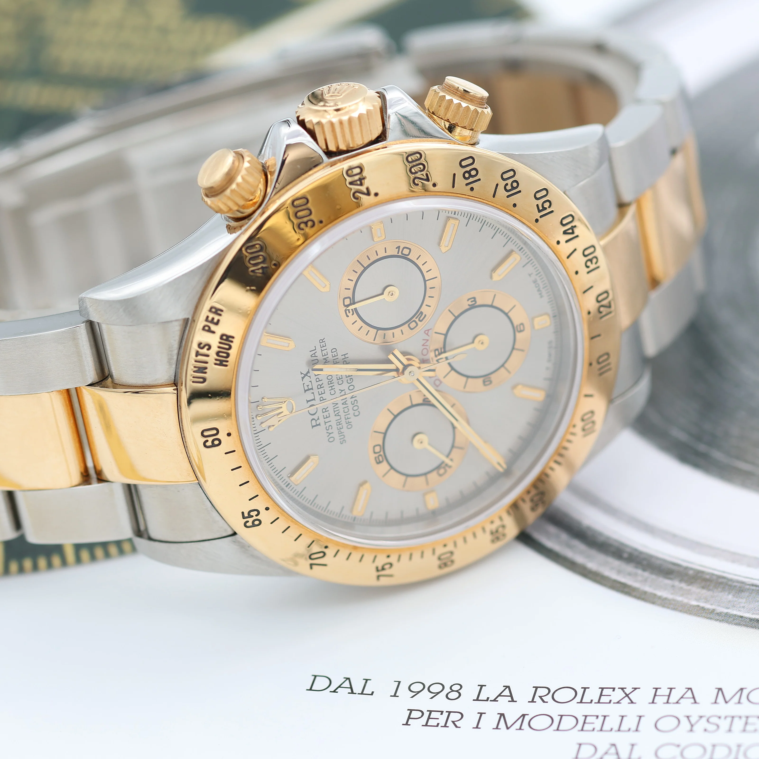 Rolex Daytona ref. 16523 Steel and Gold Grey Dial Oyster Bracelet - Image 8