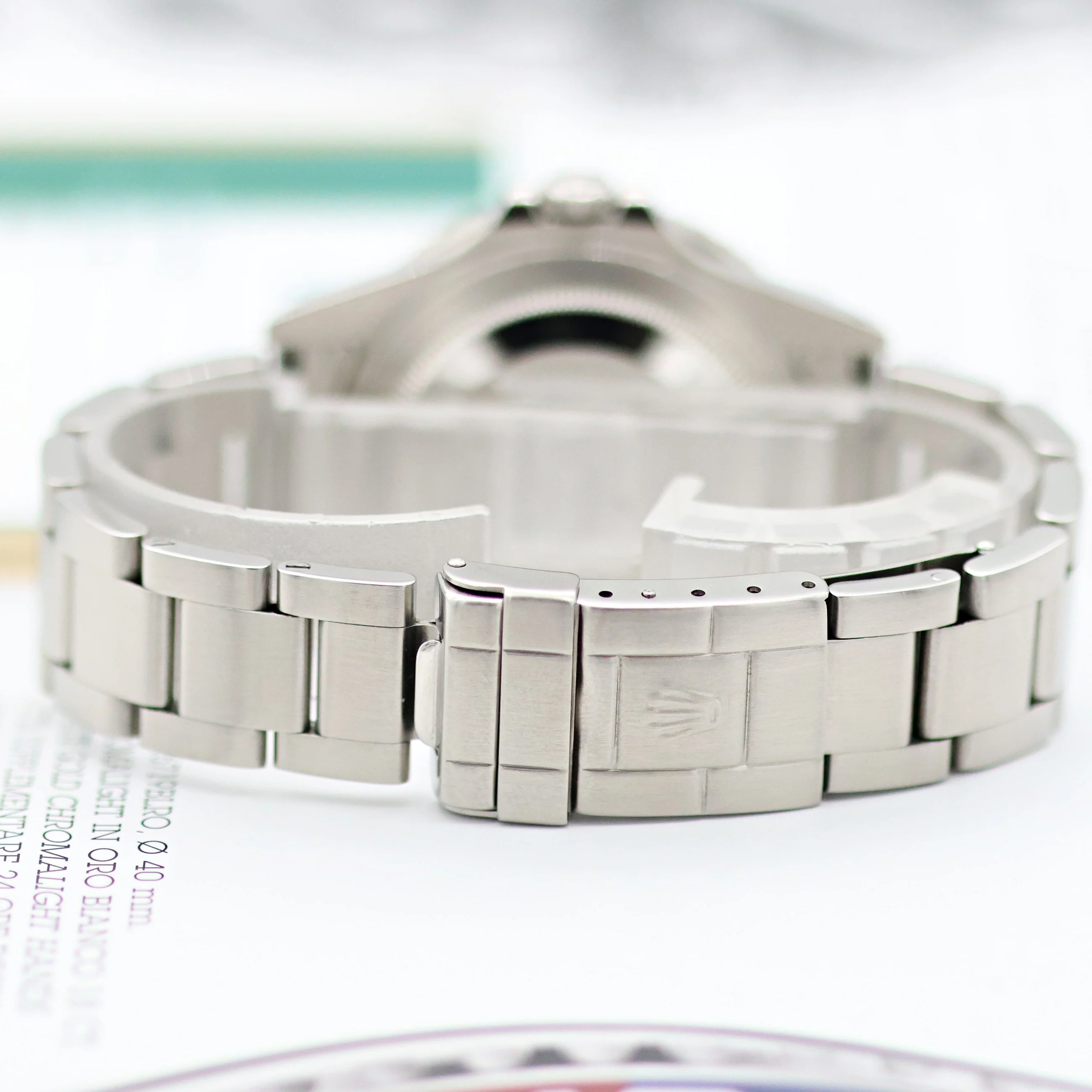 Rolex GMT Master II 16710 - Pepsi Bezel "Swiss Made" - Full Set - Image 20