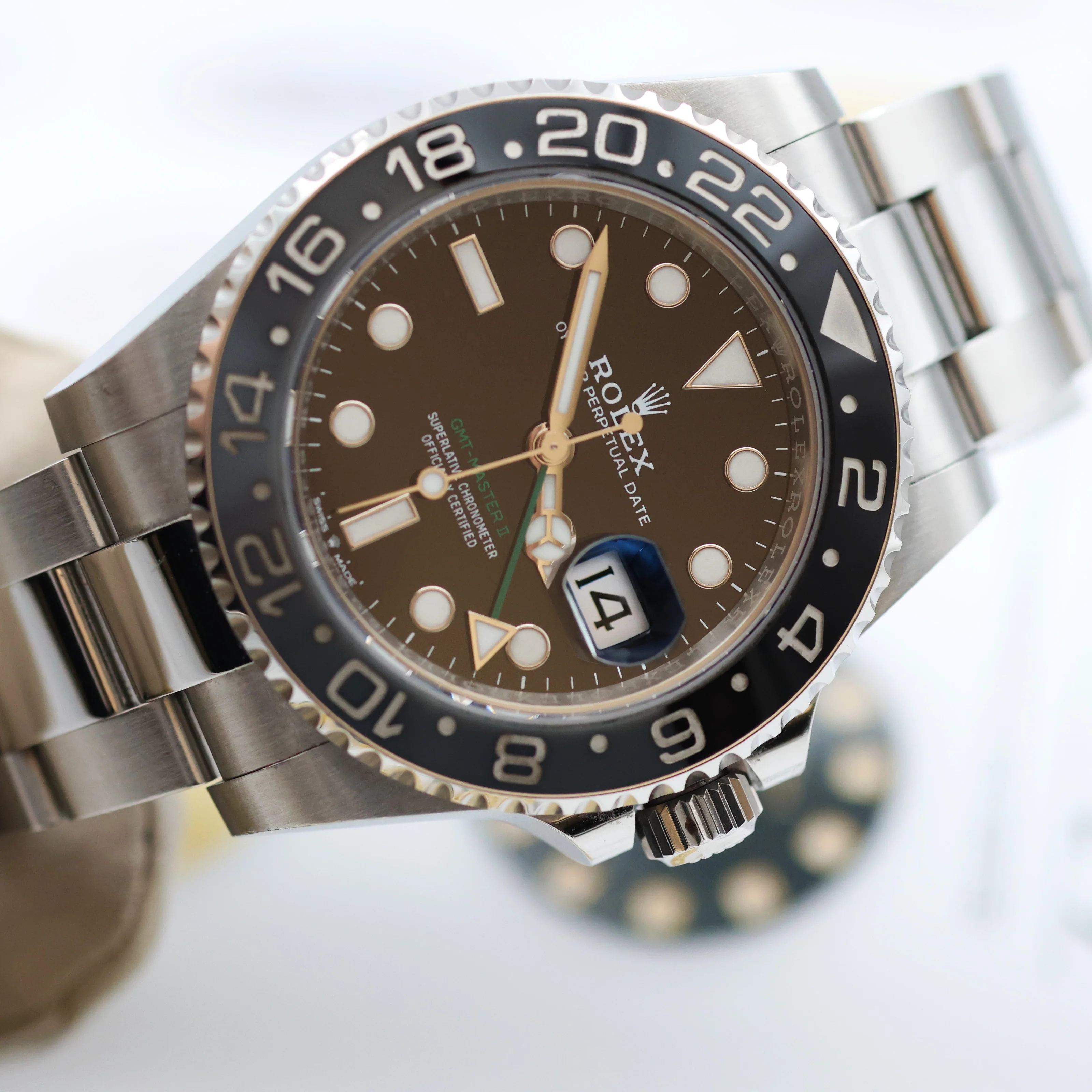 Rolex GMT Master II ref. 126710GRNR with Oyster - Full Set - "Bruce Wayne" GMT - Image 10