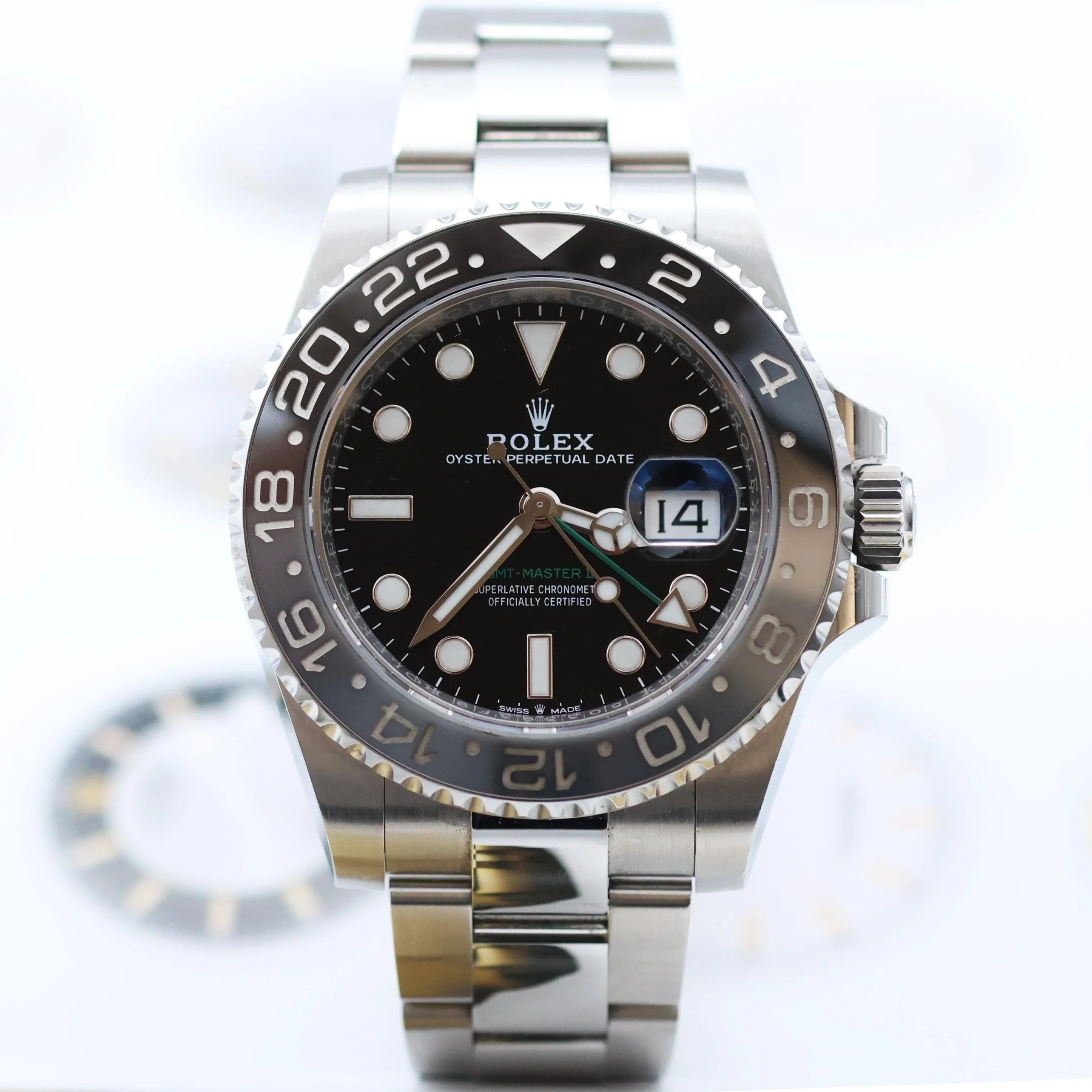 Rolex GMT Master II ref. 126710GRNR with Oyster - Full Set - "Bruce Wayne" GMT - Image 4