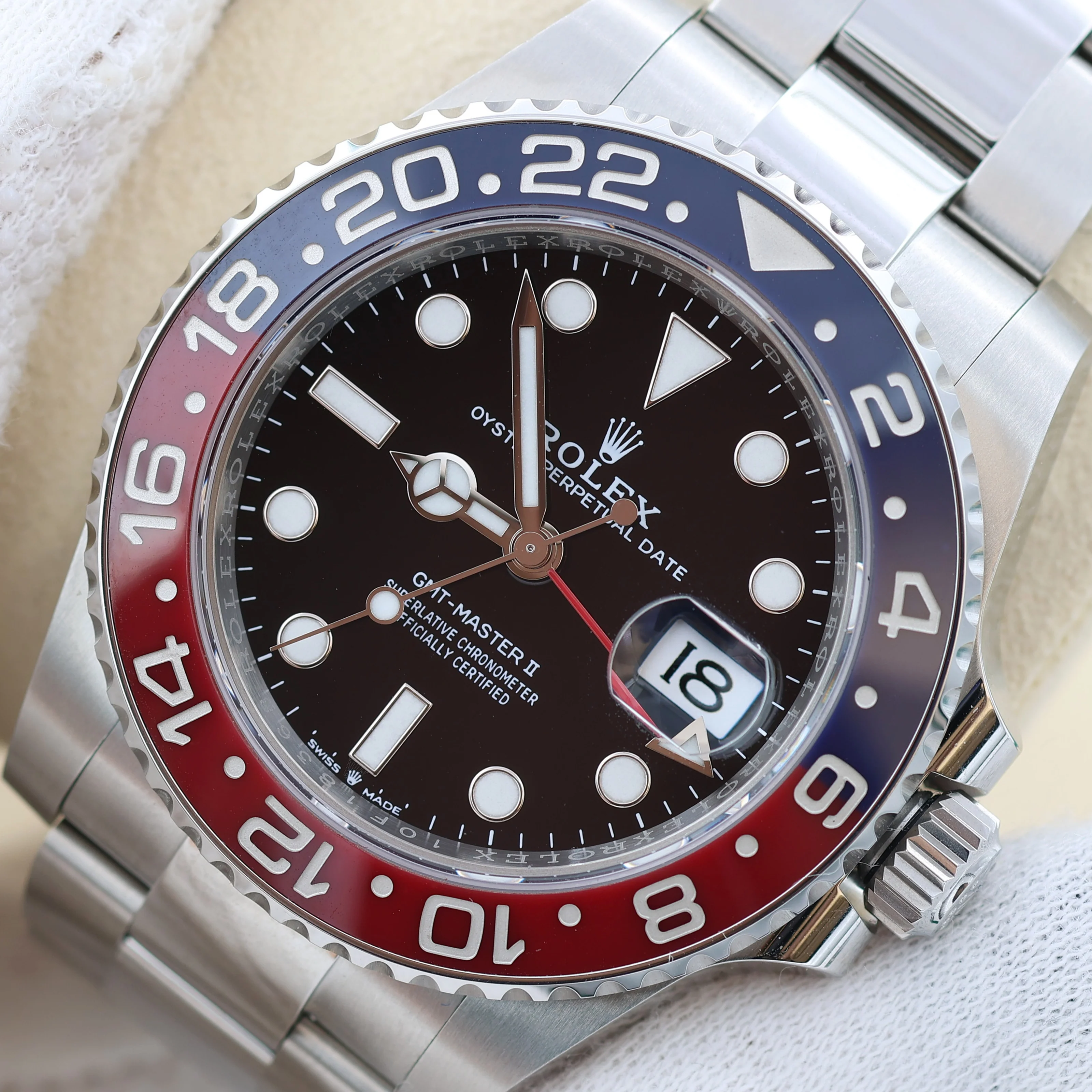 ON SALE: Rolex GMT Master ref. 126710BLRO - Oyster Bracelet - Full Set - Image 3