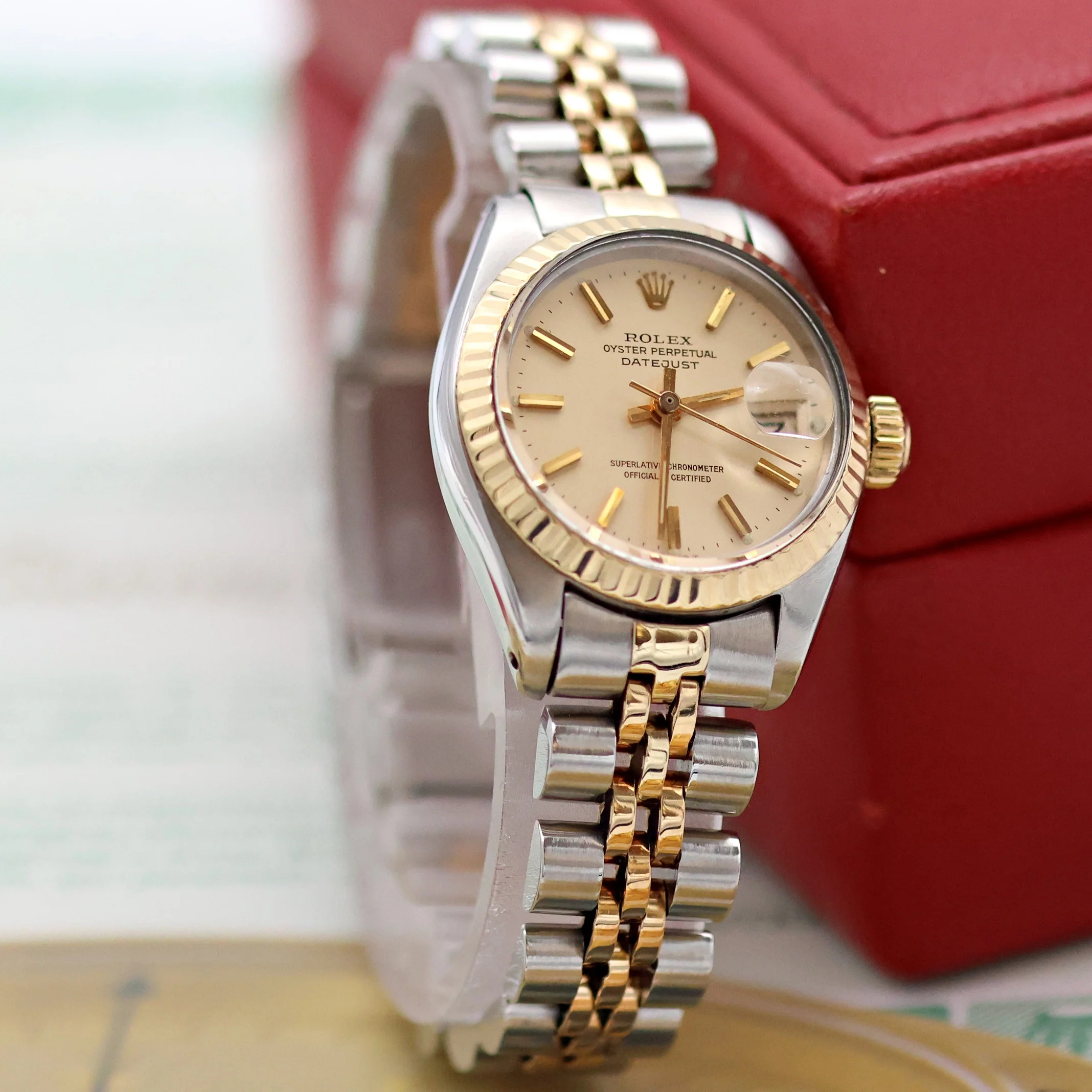 Rolex Lady-Datejust ref. 6917 - Steel and Gold - Cream Dial - Jubilee Bracelet - Image 2
