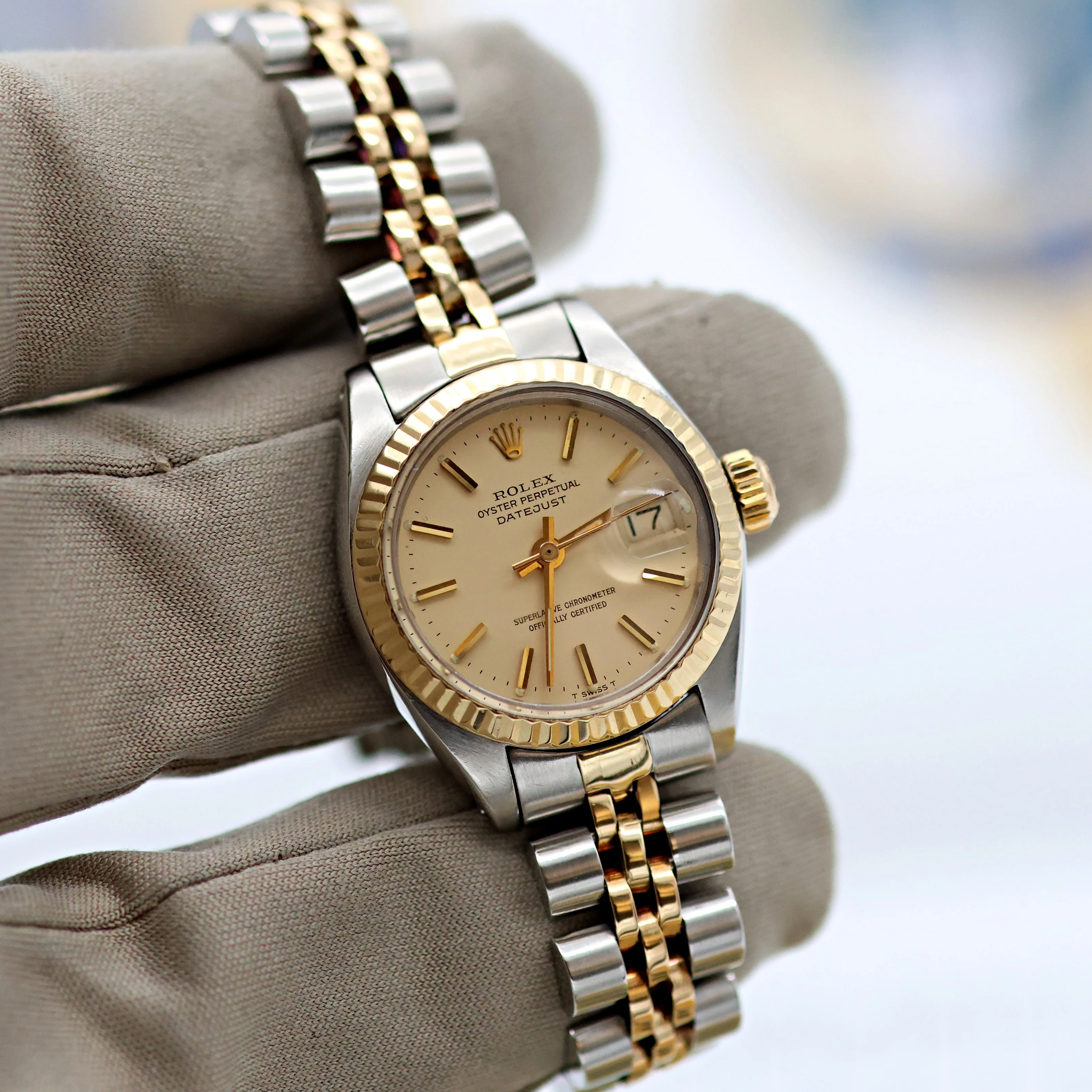 Rolex Lady-Datejust ref. 6917 - Steel and Gold - Cream Dial - Jubilee Bracelet - Image 4