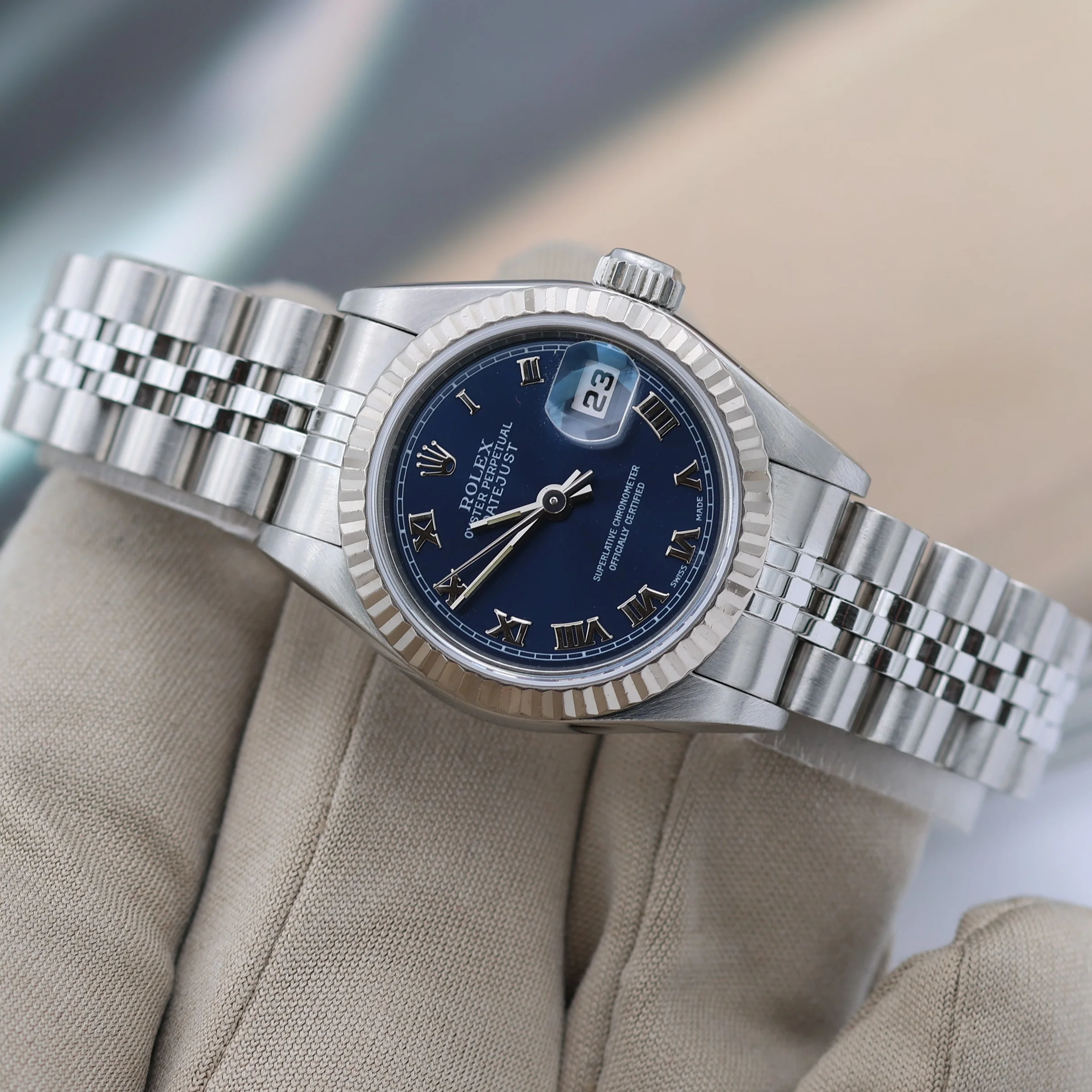 Rolex Lady-Datejust ref. 69174 - Blue Roman Dial Jubilee bracelet - Full Set - Image 9