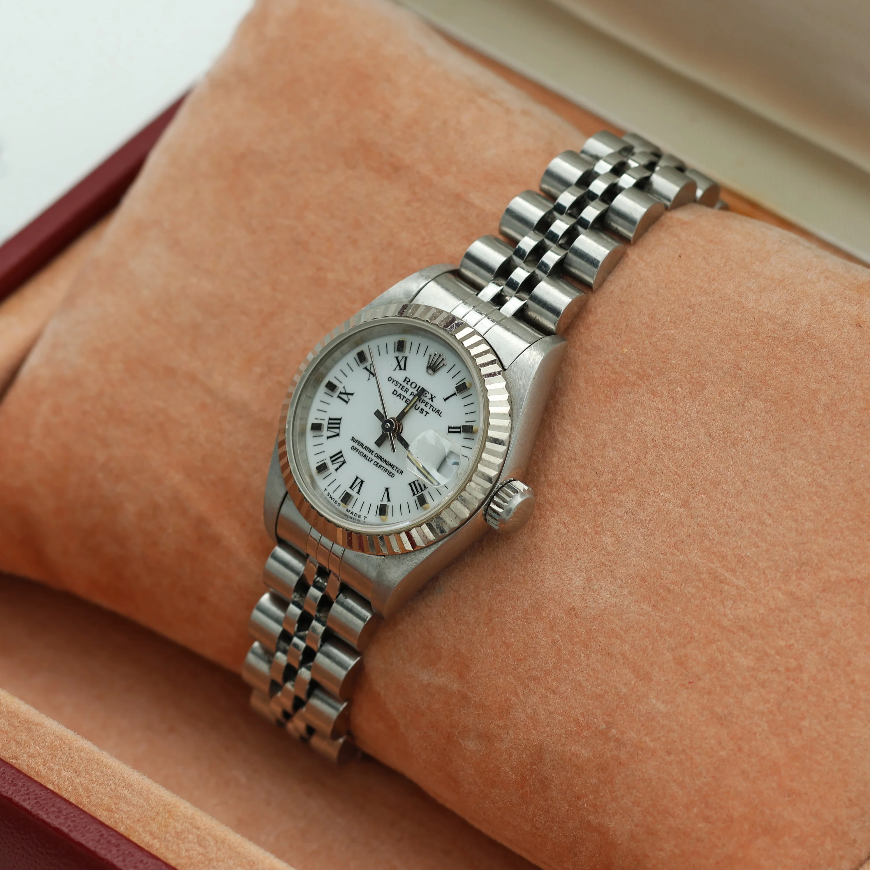 Rolex Lady-Datejust ref. 69174 - White Roman Small (Lines) Dial Jubilee bracelet - Full Set - Image 2