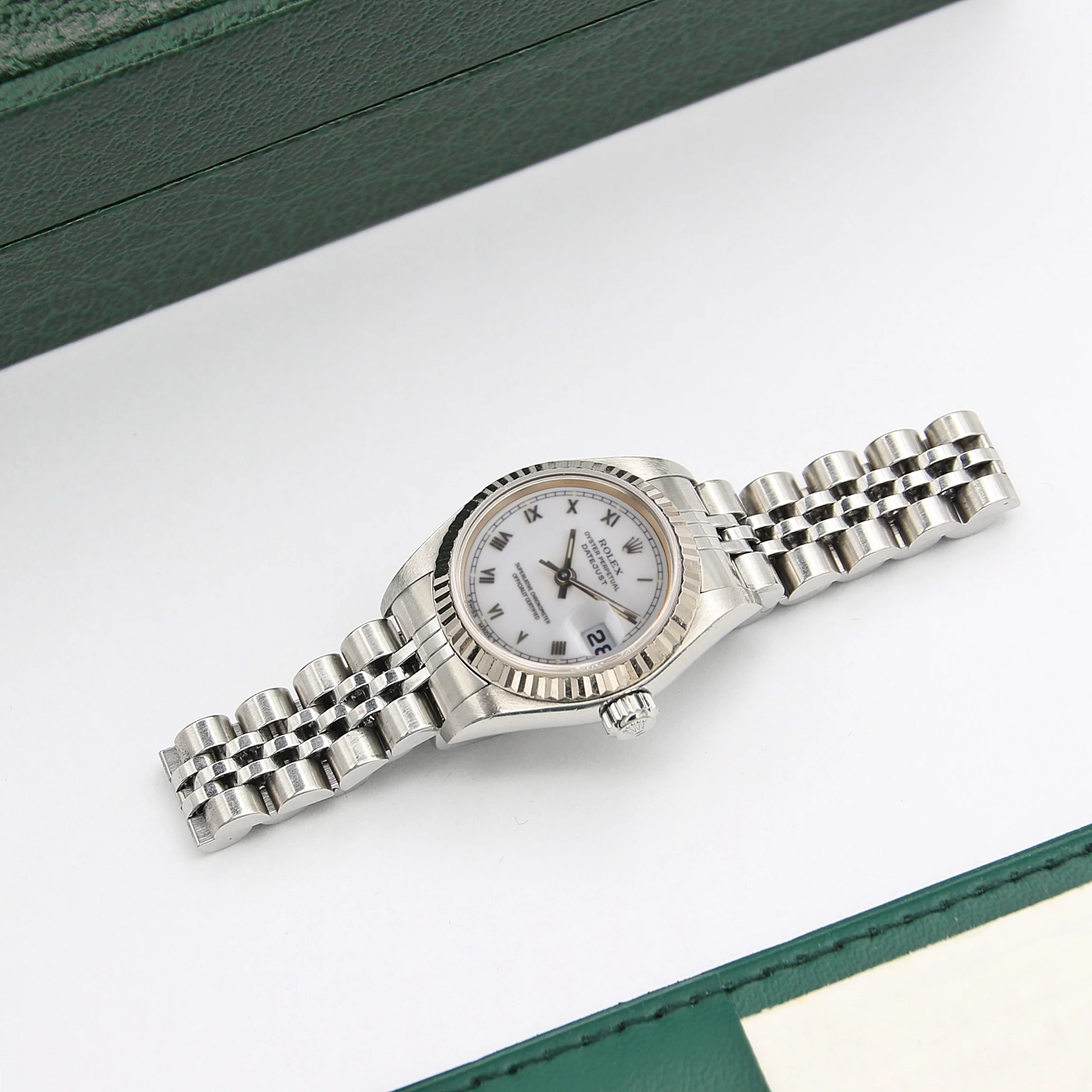 Rolex Lady-Datejust ref. 79174 - White Roman Small (Circle) Dial Jubilee bracelet - Full Set - Image 3