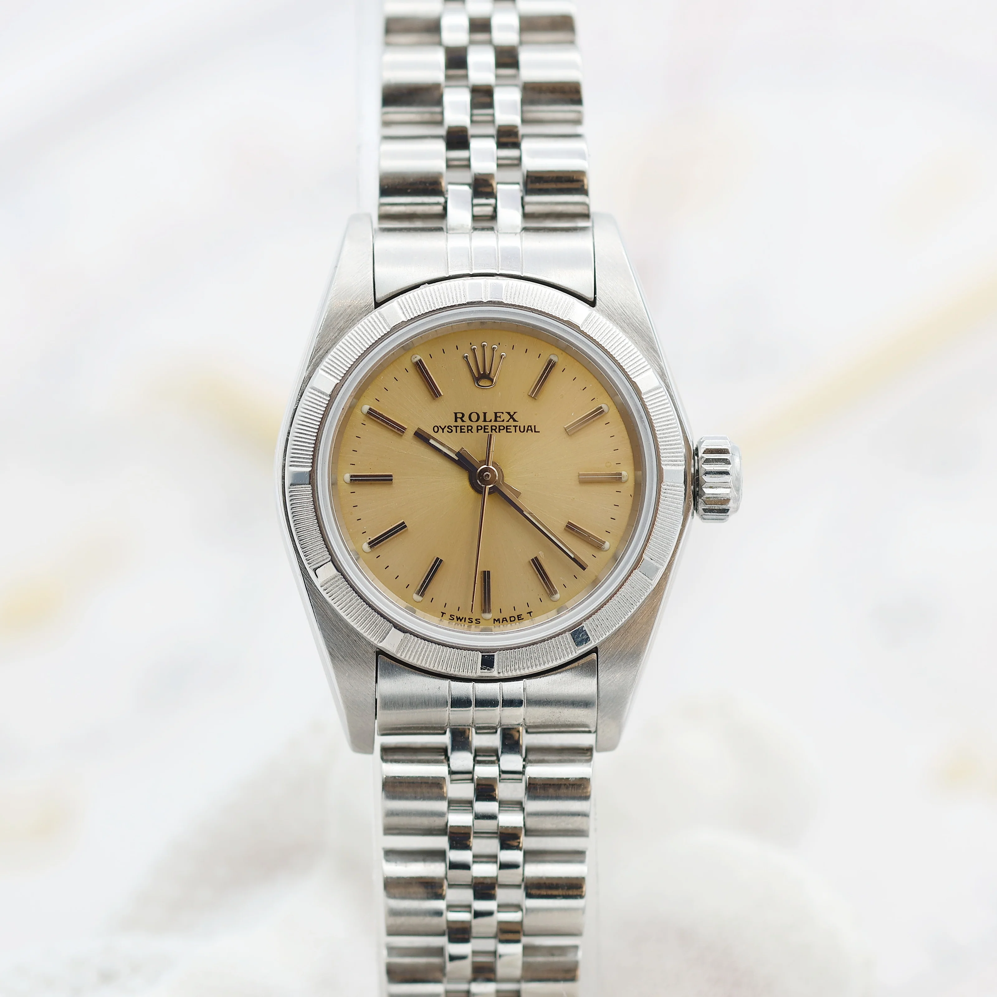 Rolex Lady Oyster Perpetual ref. 76030 - Champagne Dial - Jubilee Bracelet - Image 3