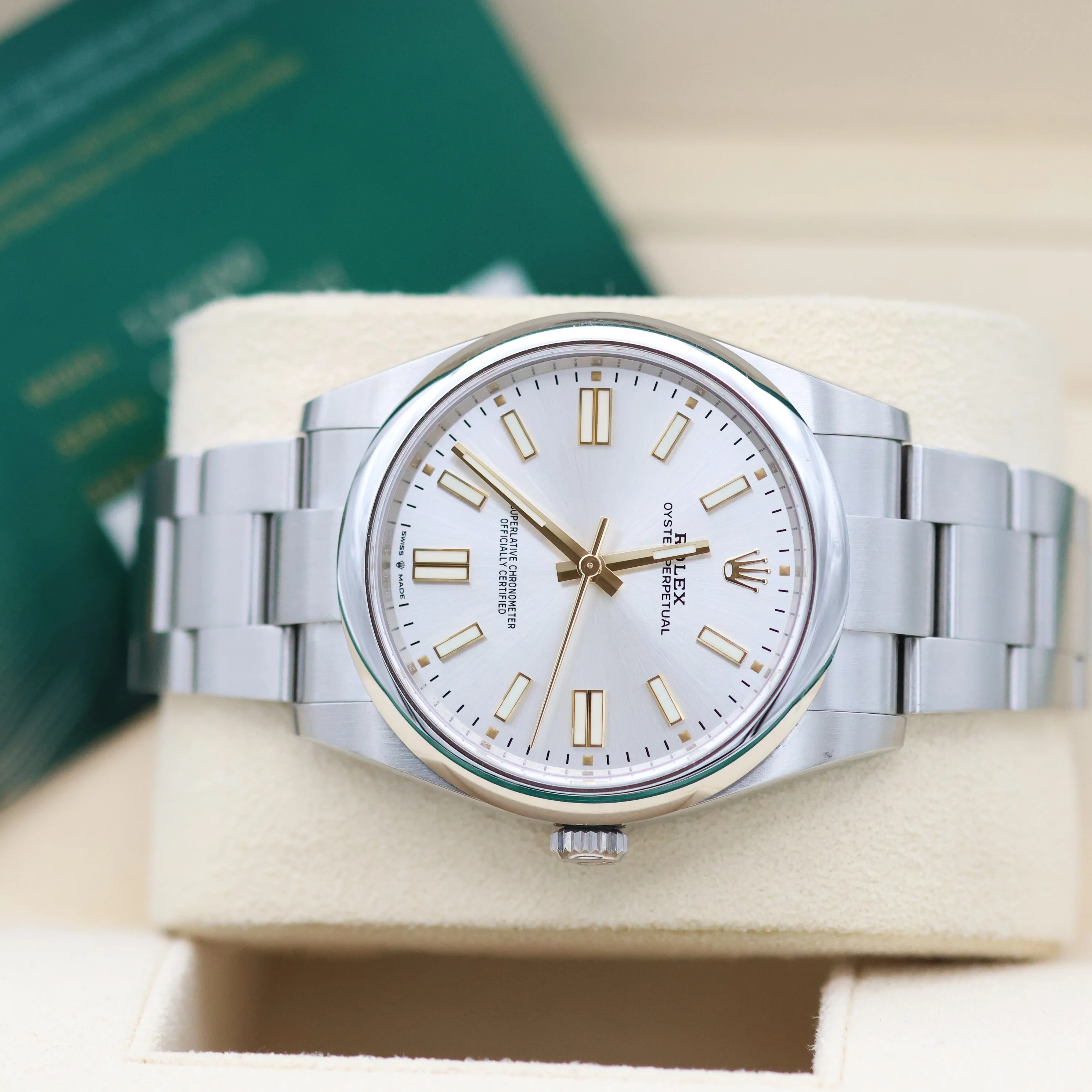 Rolex Oyster Perpetual 124300 - Silver Dial - Full set - Image 23