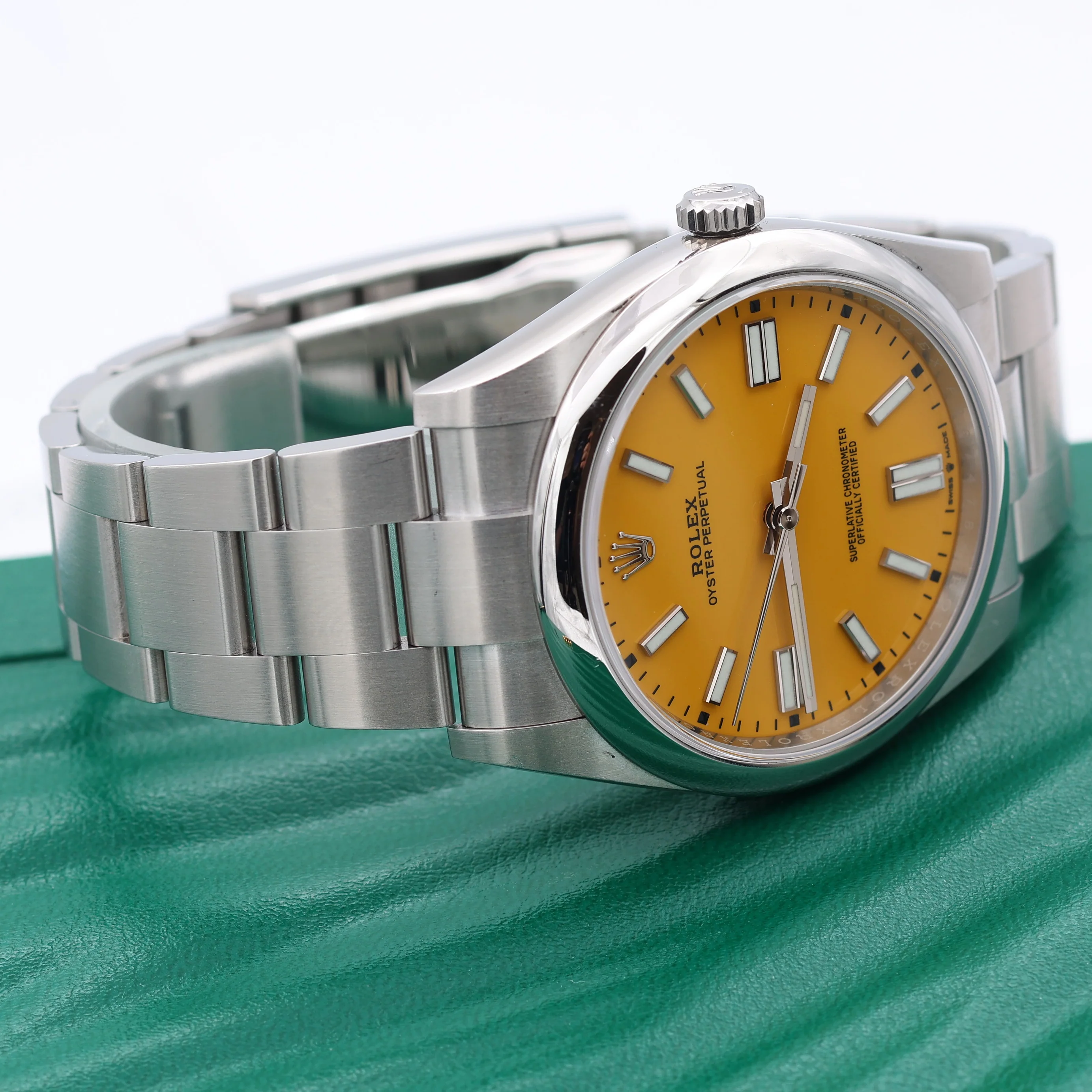 Rolex Oyster Perpetual 124300 - Yellow Dial - Full set - Image 15
