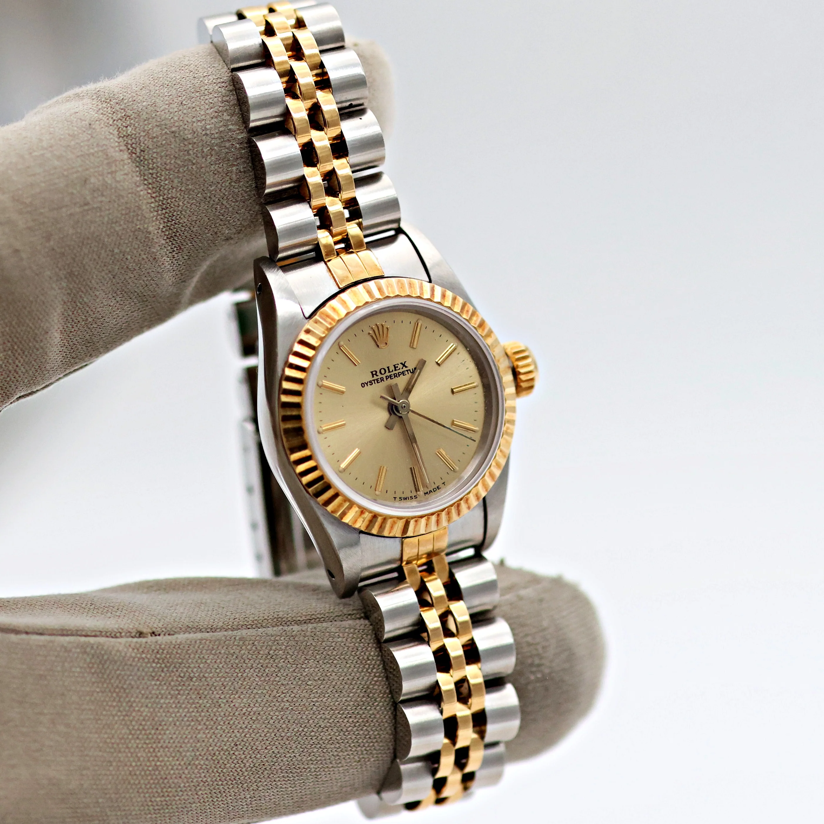 Rolex Oyster Perpetual Lady 67193 - Champagne Dial - Jubilee - Full Set - Image 12