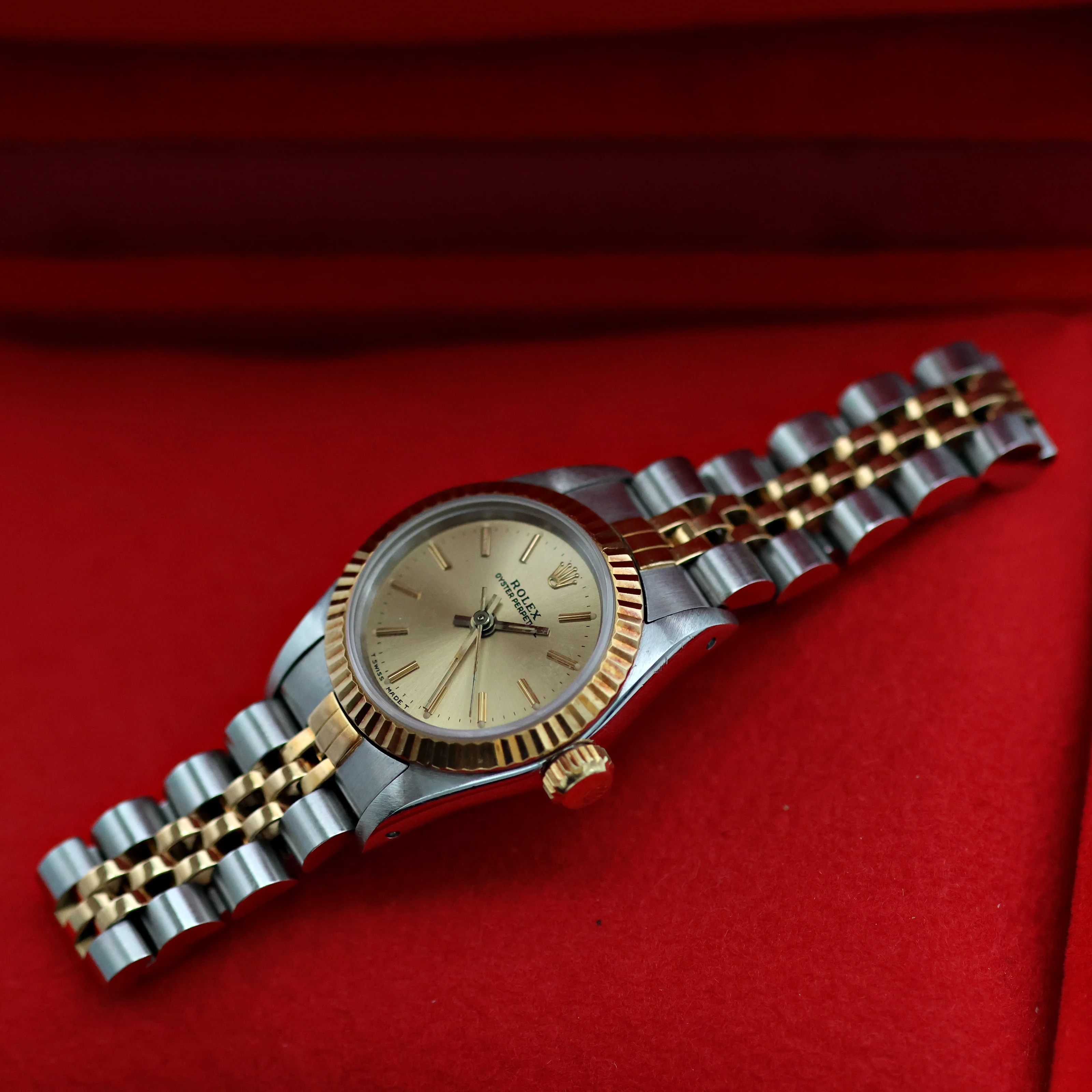 Rolex Oyster Perpetual Lady 67193 - Champagne Dial - Jubilee - Full Set - Image 2
