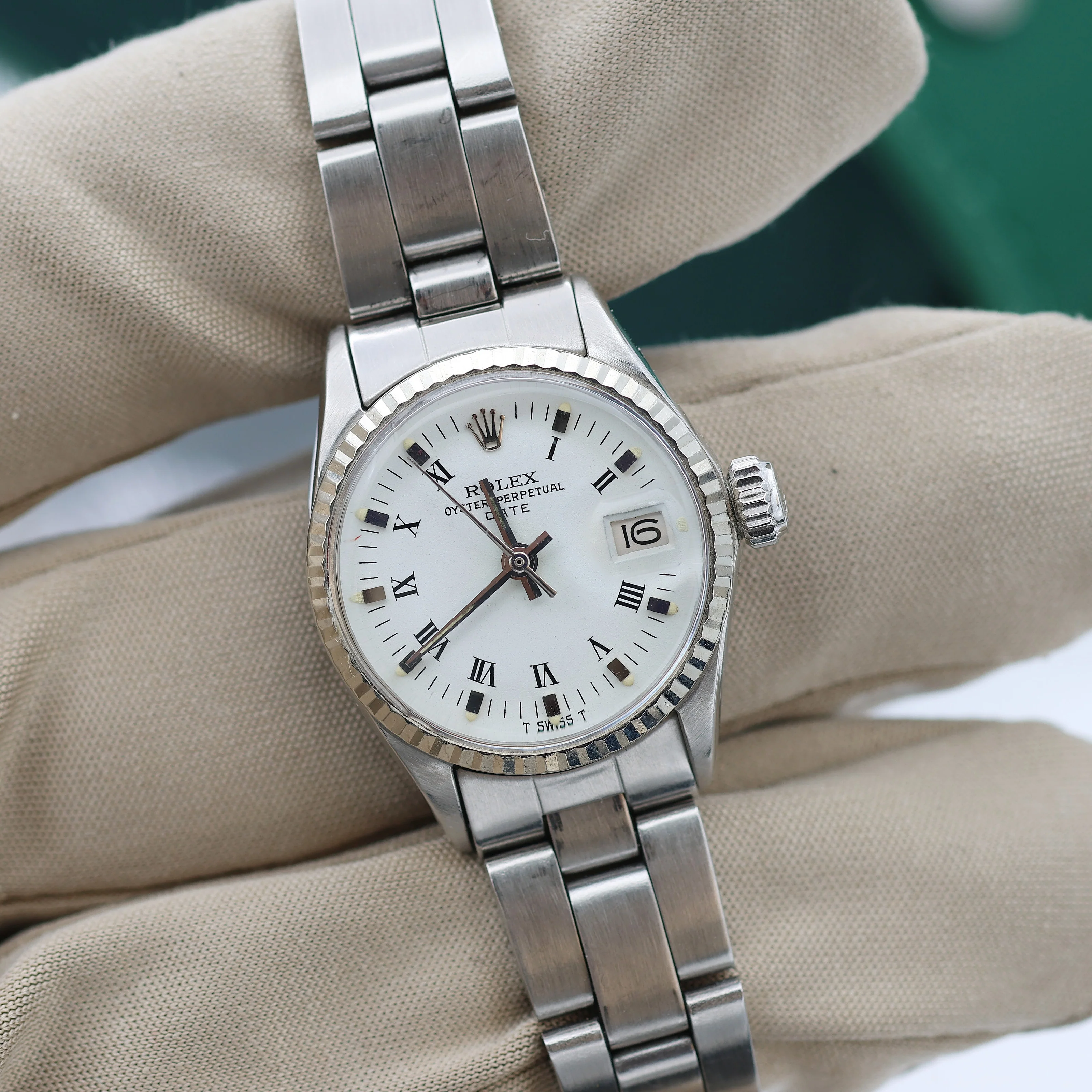 Rolex Oyster Perpetual Lady Date ref. 6517 White Roman Dial - Oyster Bracelet - Image 9