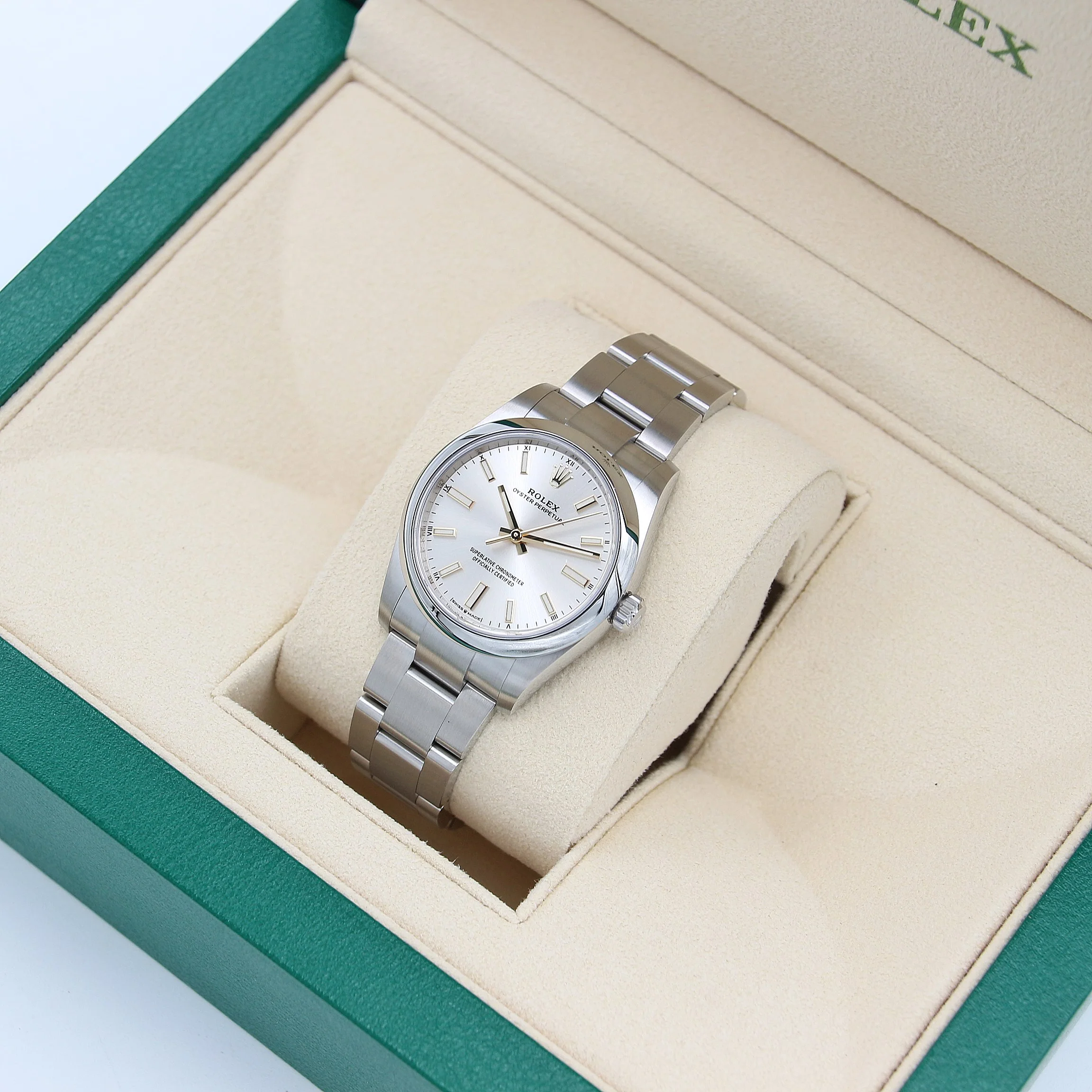 Rolex Oyster Perpetual ref. 124200 - 34mm Silver Dial - Full set - Image 5