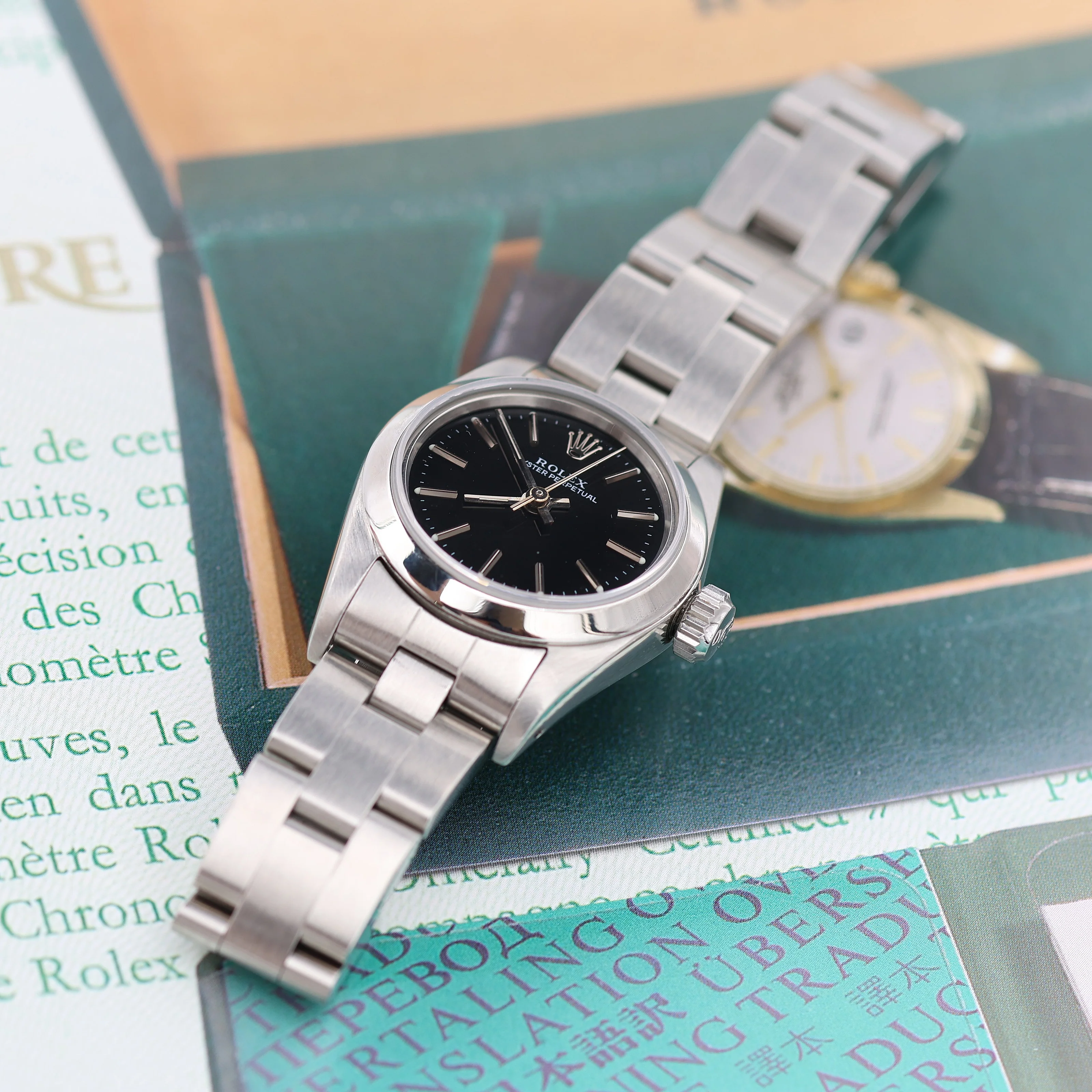 Rolex Oyster Perpetual ref. 67180 - Black Matte Dial - Oyster Bracelet - Image 3