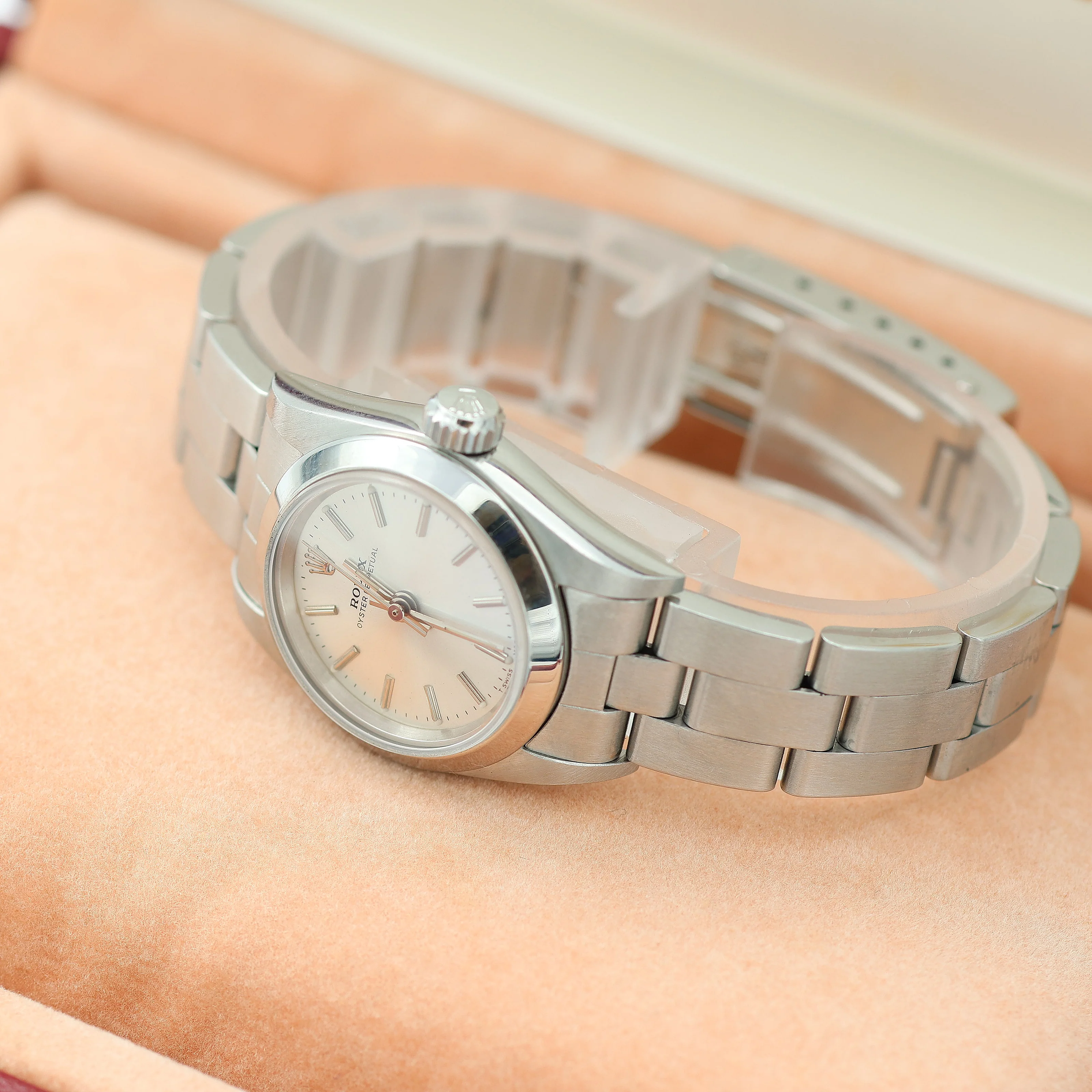 Rolex Oyster Perpetual ref. 67180 - Silver Dial - Oyster Bracelet - Image 3