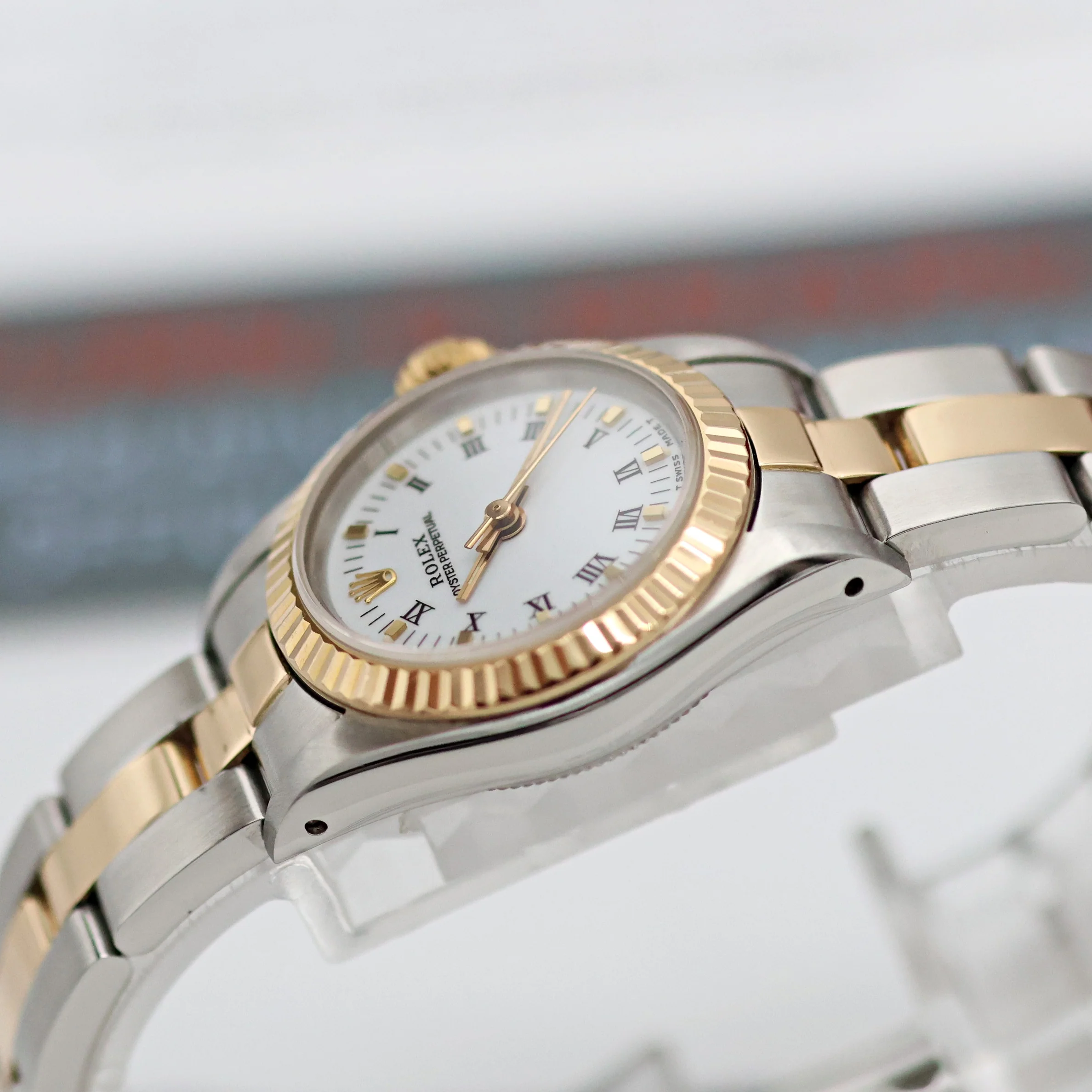 Rolex Oyster perpetual ref. 67193 White Roman dial Oyster bracelet - Image 11