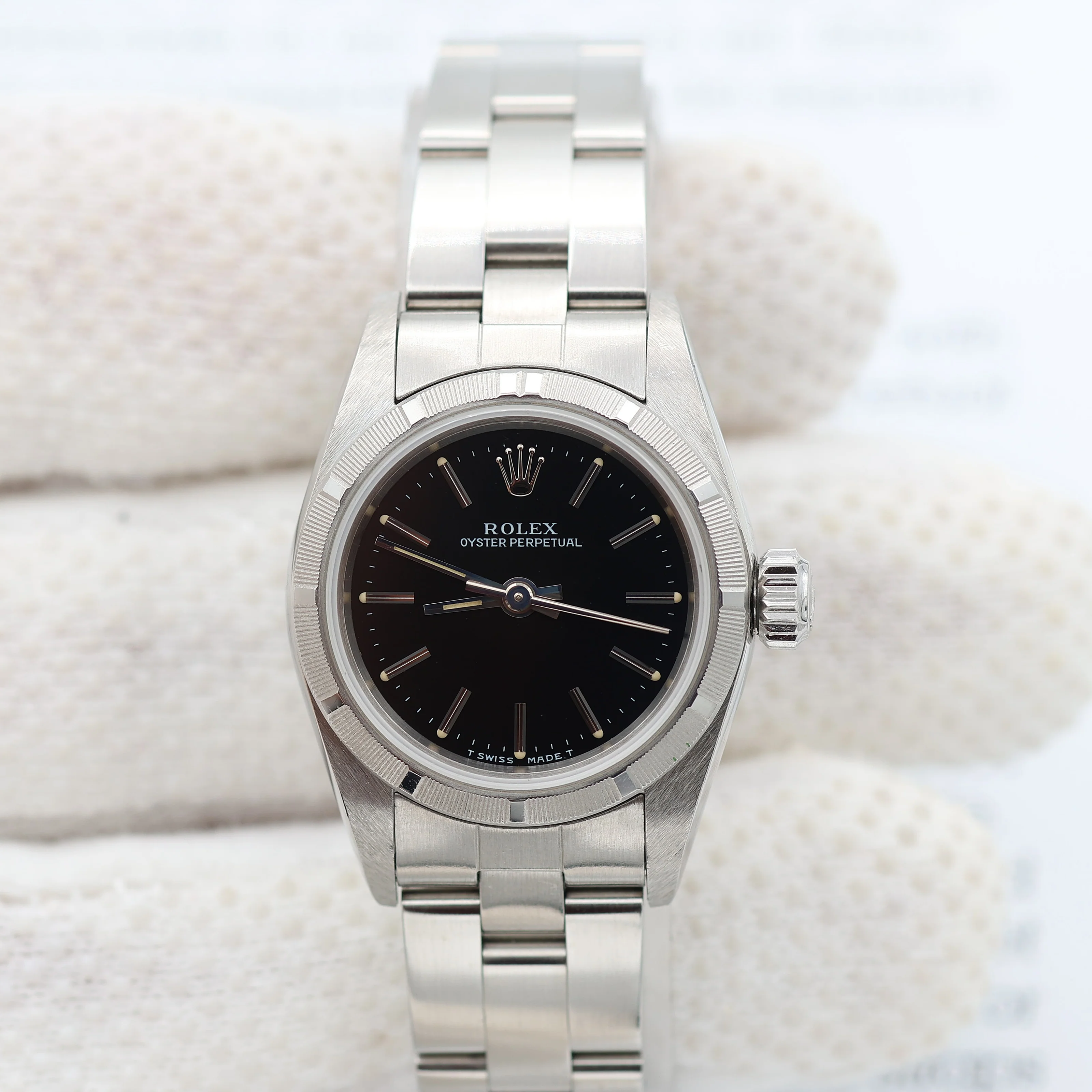 Rolex Oyster Perpetual ref. 67230 - Black Dial - Oyster Bracelet - Image 2