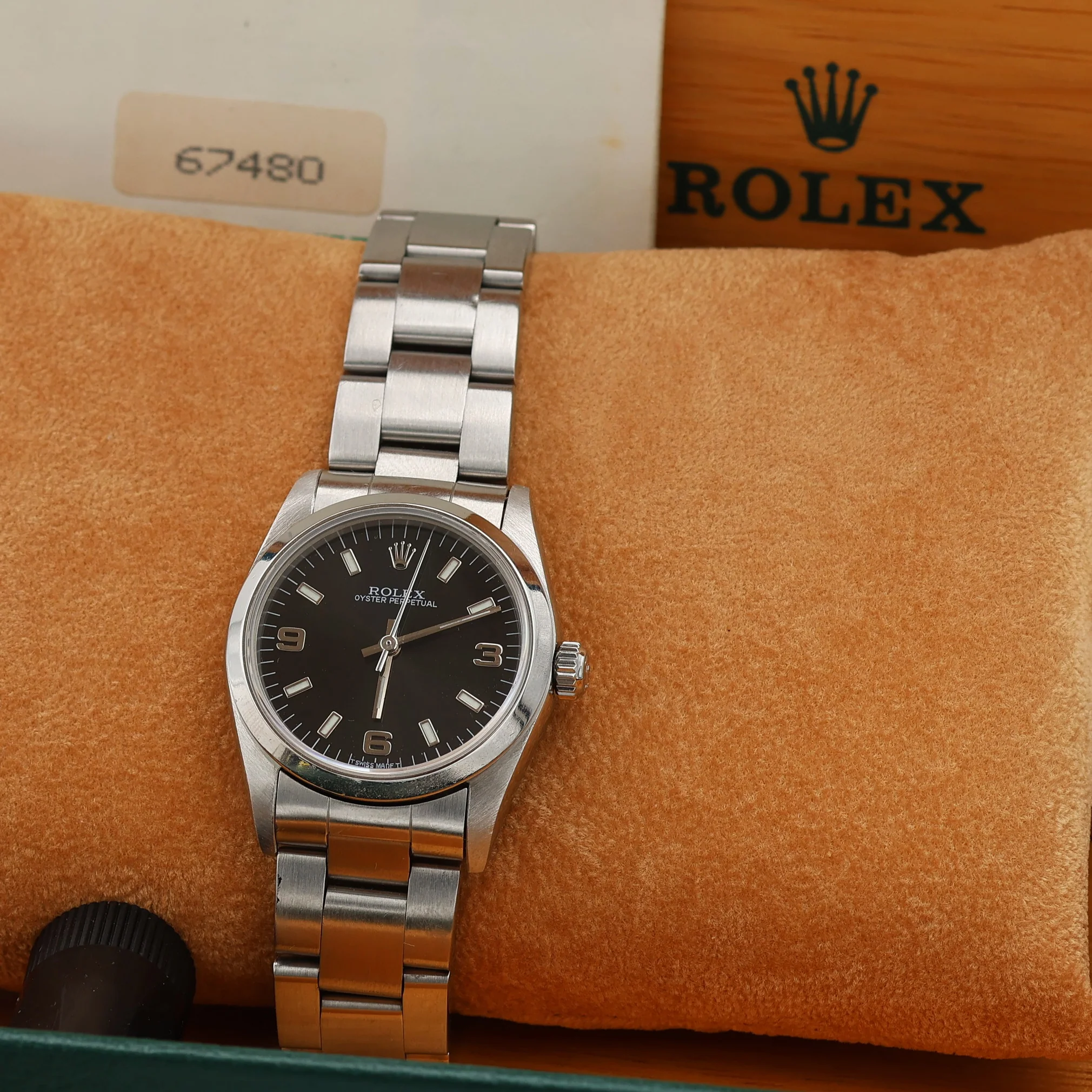 Rolex Oyster Perpetual Ref. 67480 - Black 3-6-9 Dial - Oyster - Full Set - Image 3